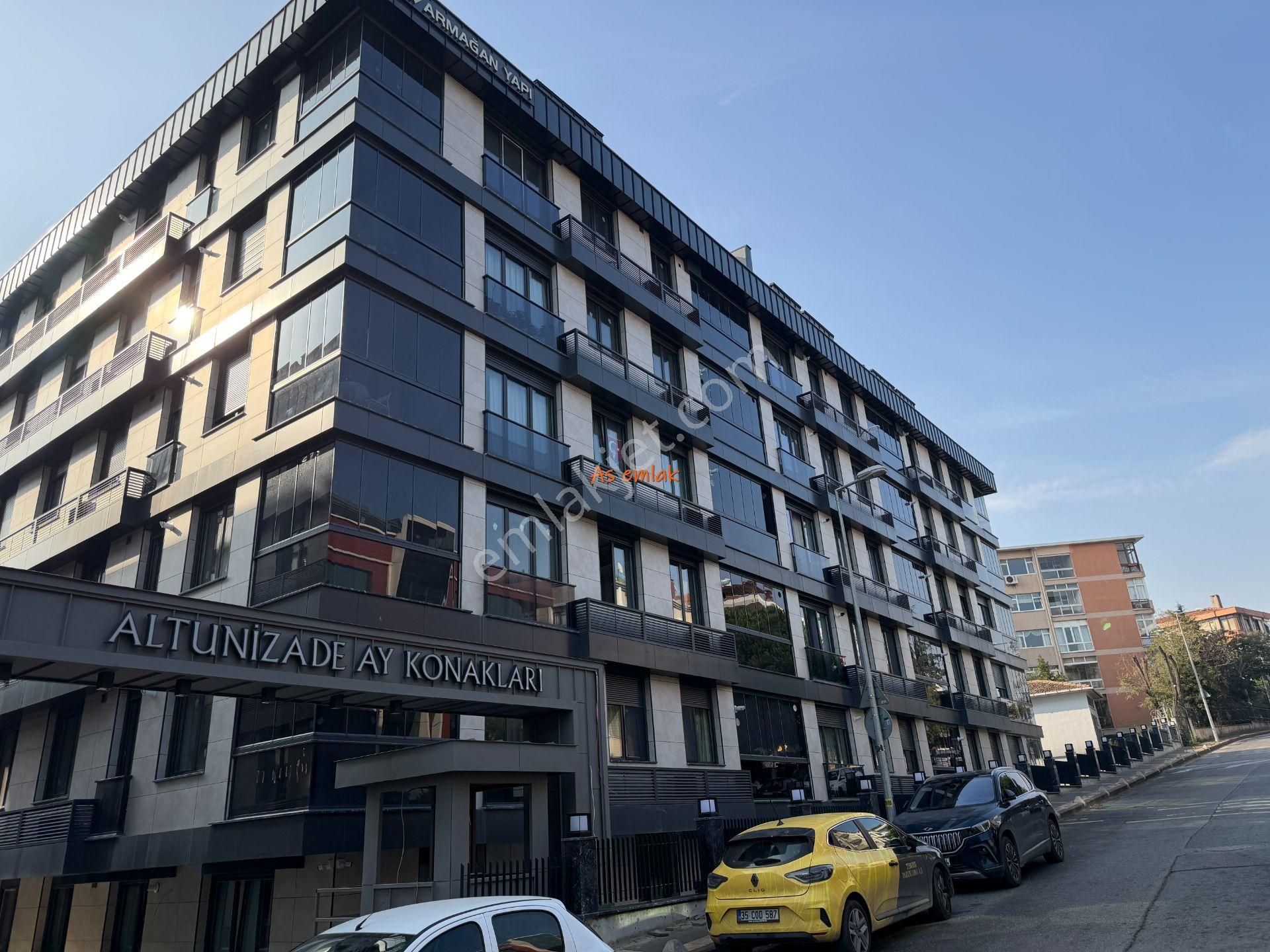 As Emlak Tan 1+1 Altunizade Ay Konakları Otoparklı Teraslı Giriş Daire - Görsel 33