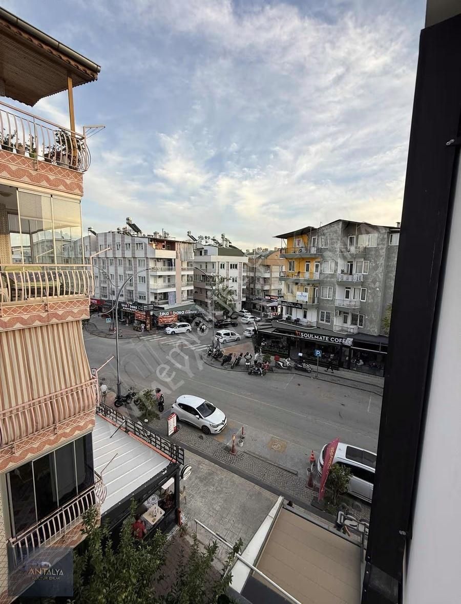 Kültür Mahallesi Kafeler Caddesi Üzeri Eşyalı Kiralık Dairemiz. - Görsel 22