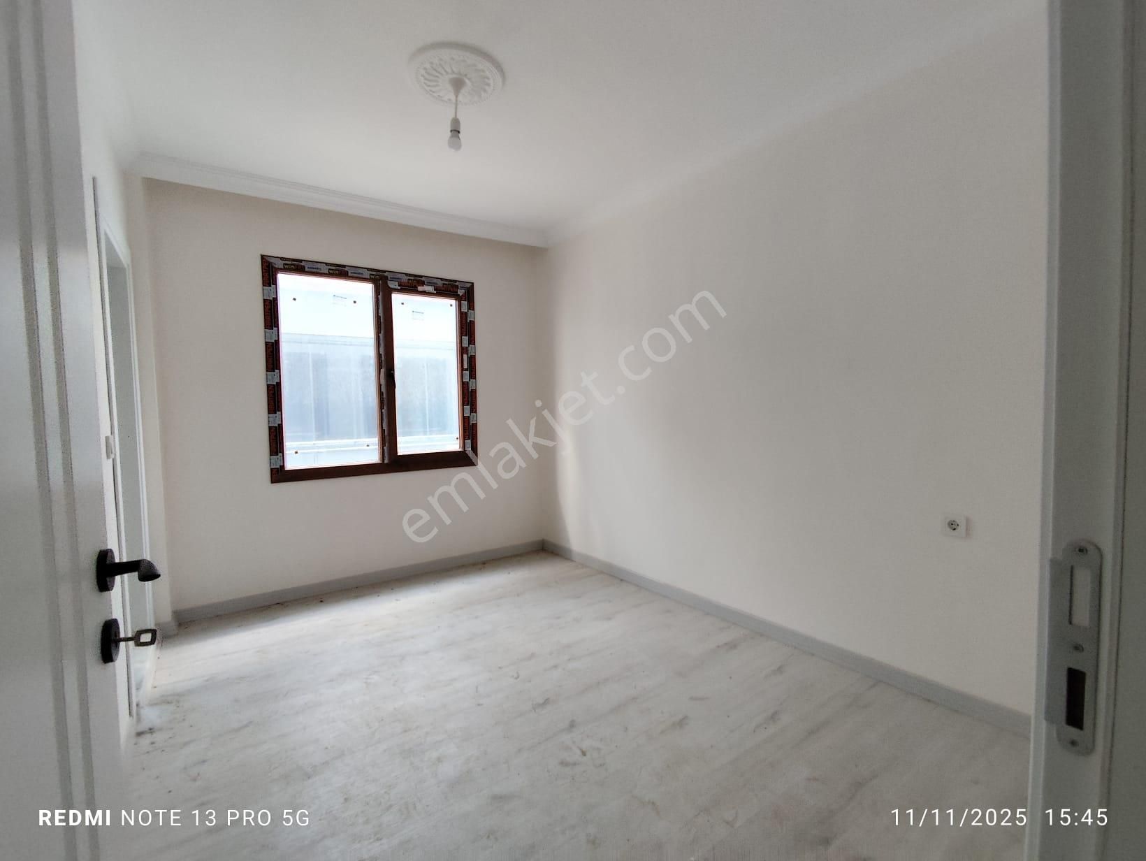Ayvalık Altınovada 3 Katlı Binanın 1.katı: 3+1 Sıfır Lüks Daire - Görsel 13