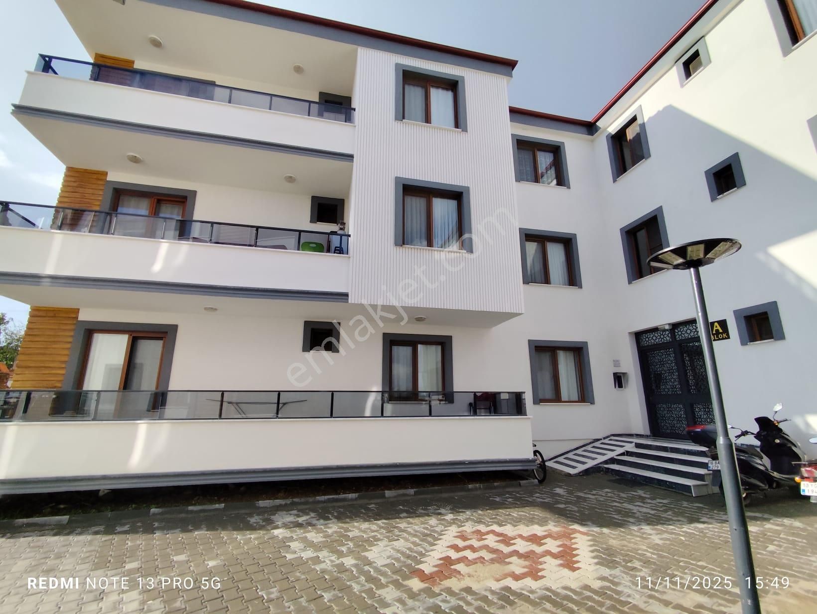 Ayvalık Altınovada 3 Katlı Binanın 1.katı: 3+1 Sıfır Lüks Daire - Görsel 7