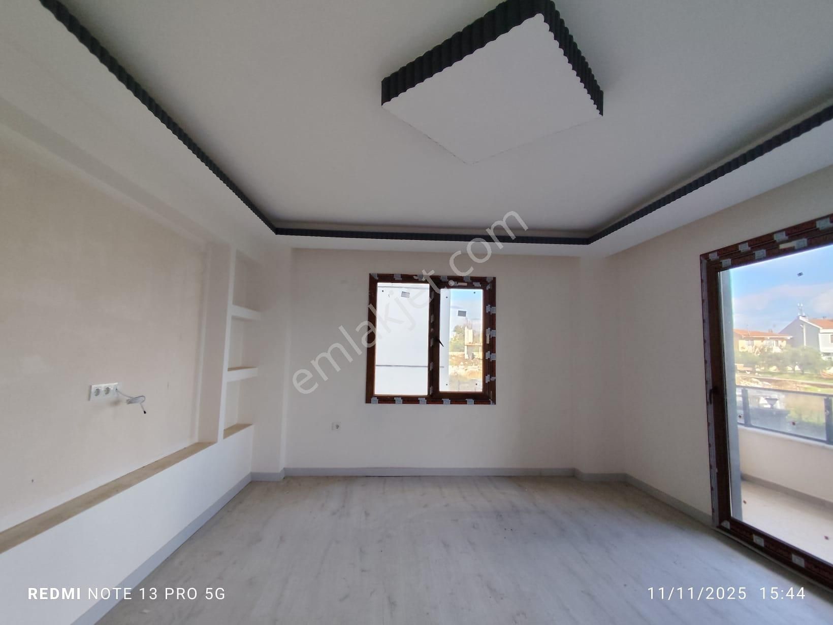 Ayvalık Altınovada 3 Katlı Binanın 1.katı: 3+1 Sıfır Lüks Daire - Görsel 21
