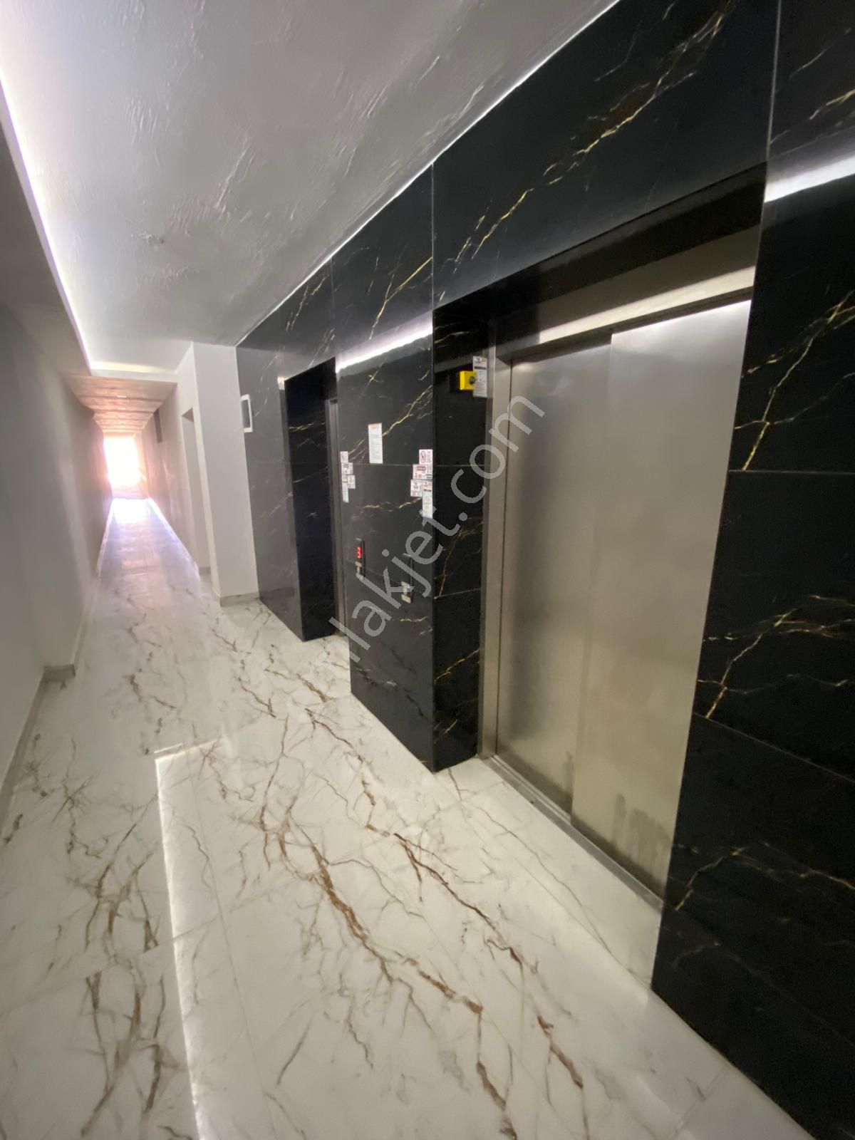 Alanya Mahmutlar'da Satılık Sıfır 1+1 Daire - Görsel 14