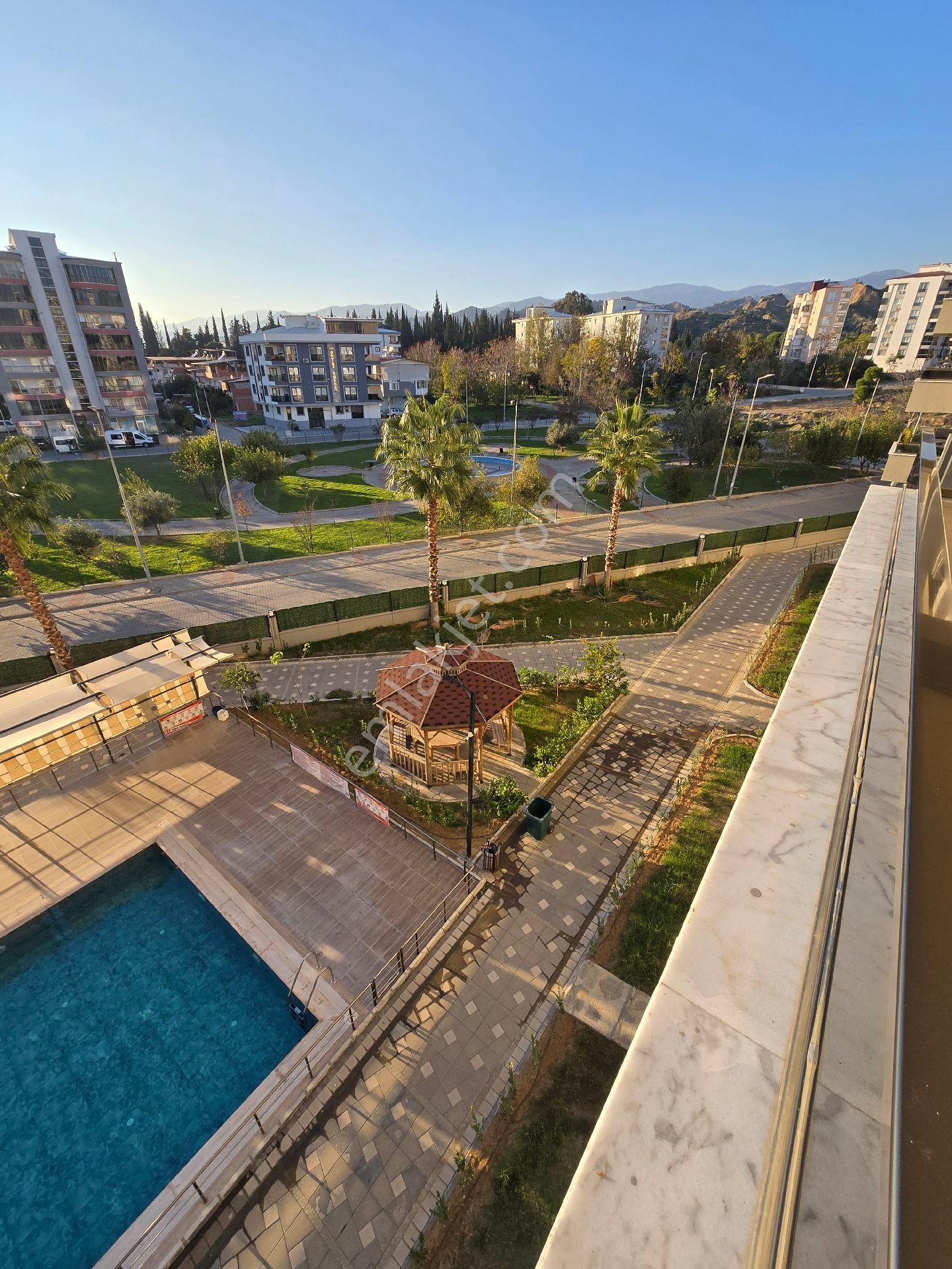 Nazilli Devlet Hastanesine Çok Yakın, Yüzme Havuzlu, Tenis Kortlu, Site İçinde - Görsel 13