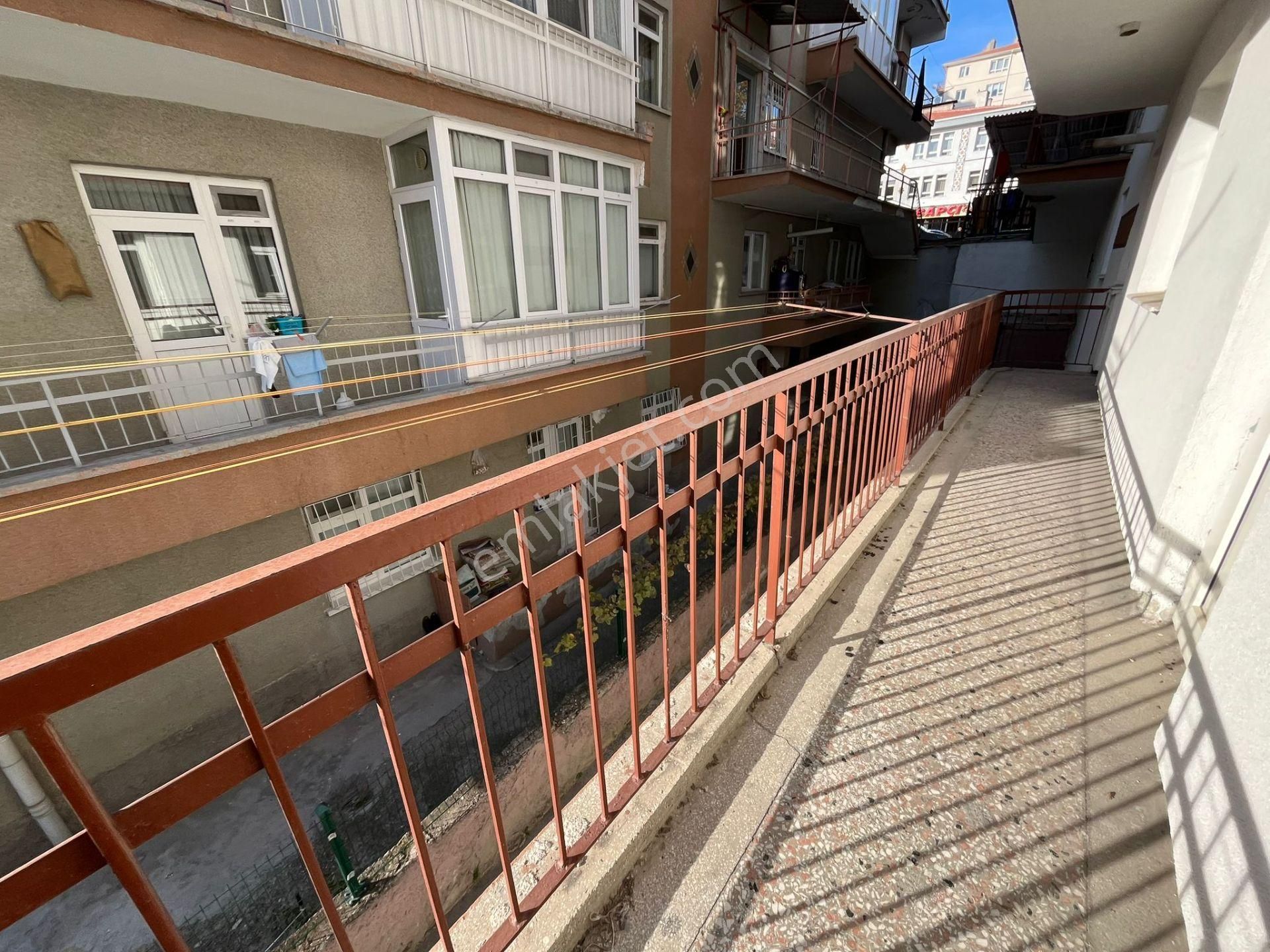 Ayvalı Seval Caddesi Şehir Hastanesi Yakını Kiralık Daire - Görsel 18