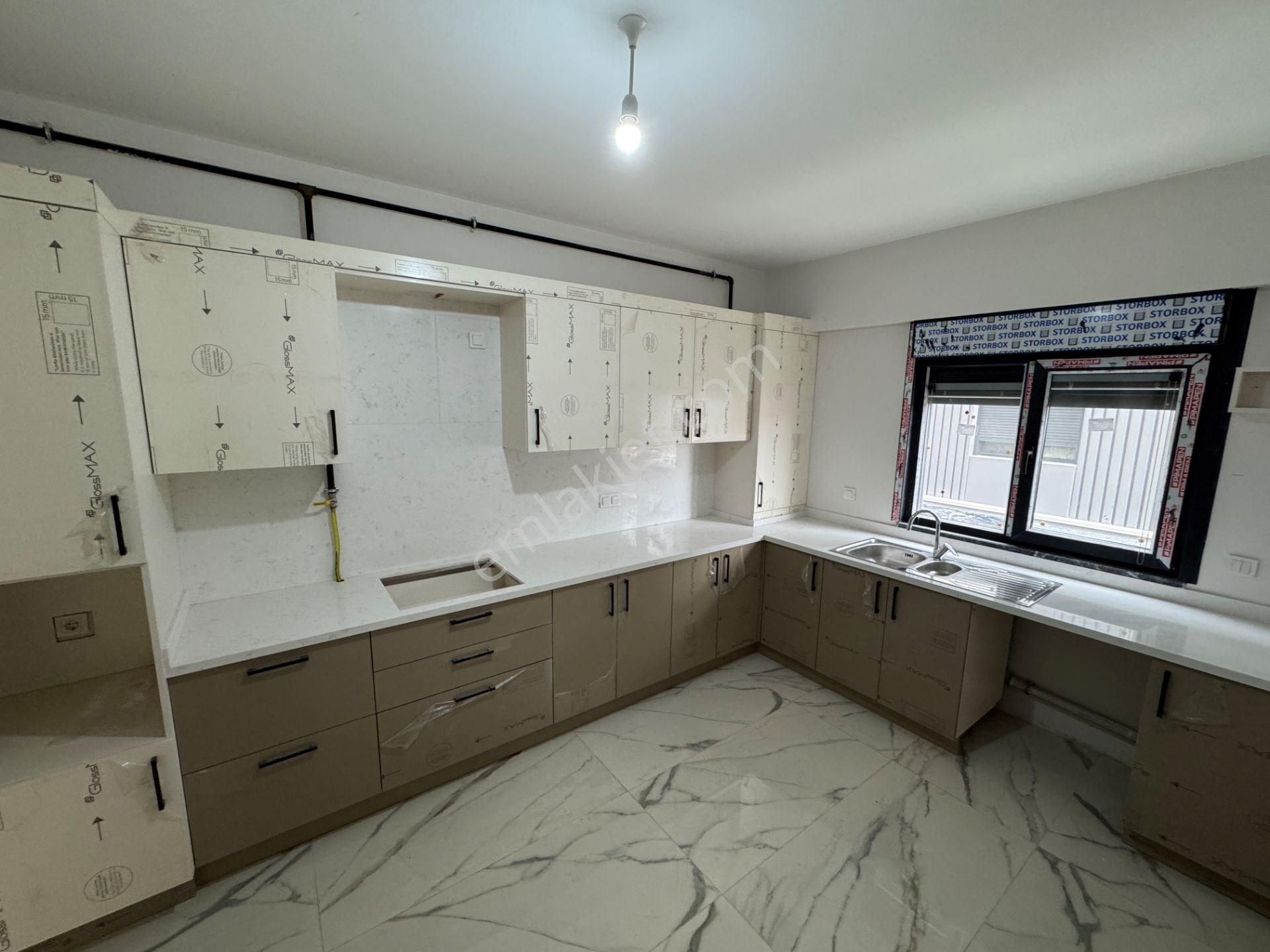 Acıbadem Barış Sokakda, Sıfır Binada Bahçe Kullanımlı 3+1 Daire - Görsel 17