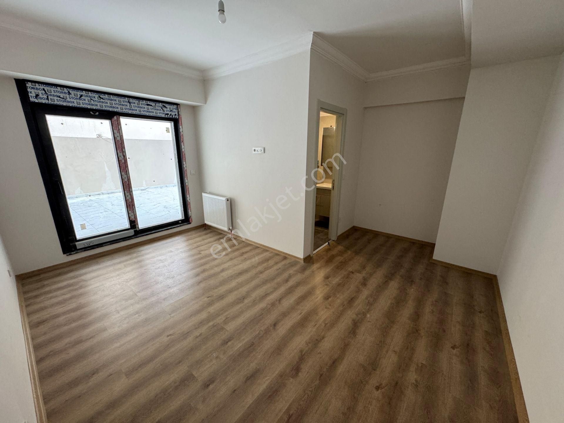 Acıbadem Barış Sokakda, Sıfır Binada Bahçe Kullanımlı 3+1 Daire - Görsel 26