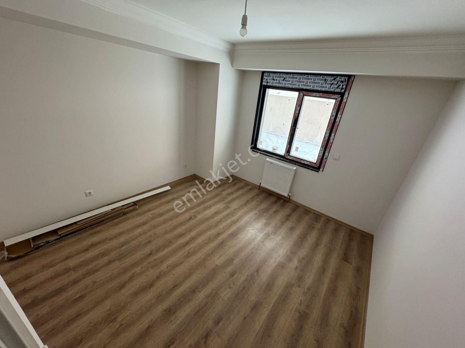 Acıbadem Barış Sokakda, Sıfır Binada Bahçe Kullanımlı 3+1 Daire - Görsel 30