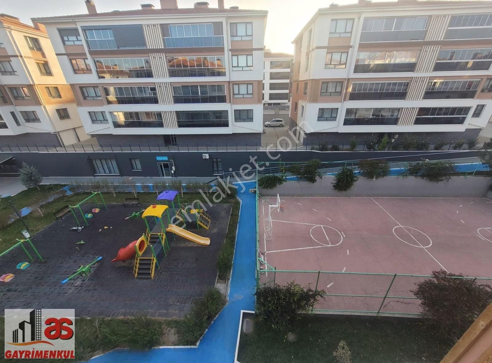 As Emlak Vadişehirde Kombili Özel Garajlı Balkonlu Asansörlü 3+1 - Görsel 2