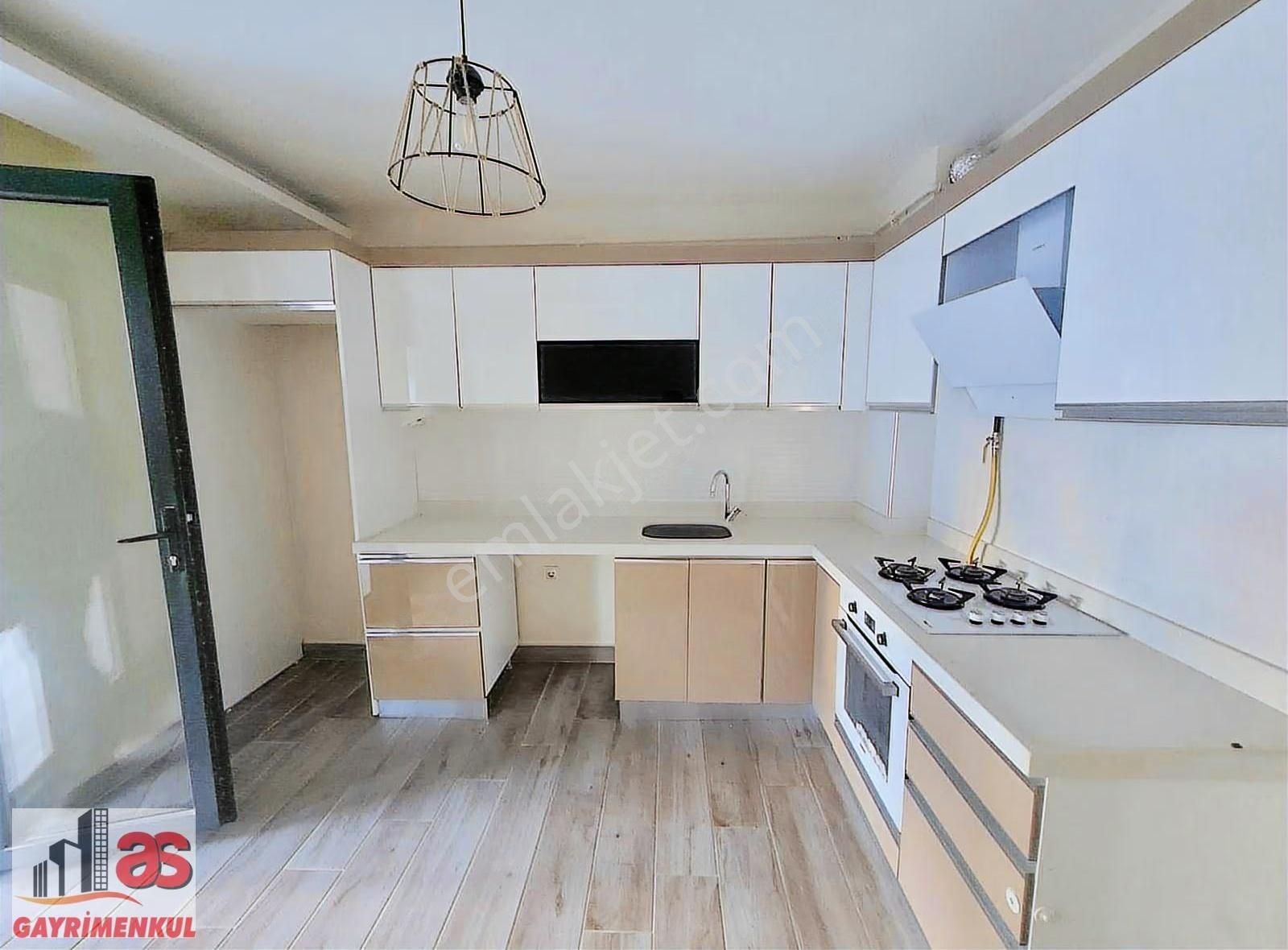 As Emlak Vadişehirde Kombili Özel Garajlı Balkonlu Asansörlü 3+1 - Görsel 14