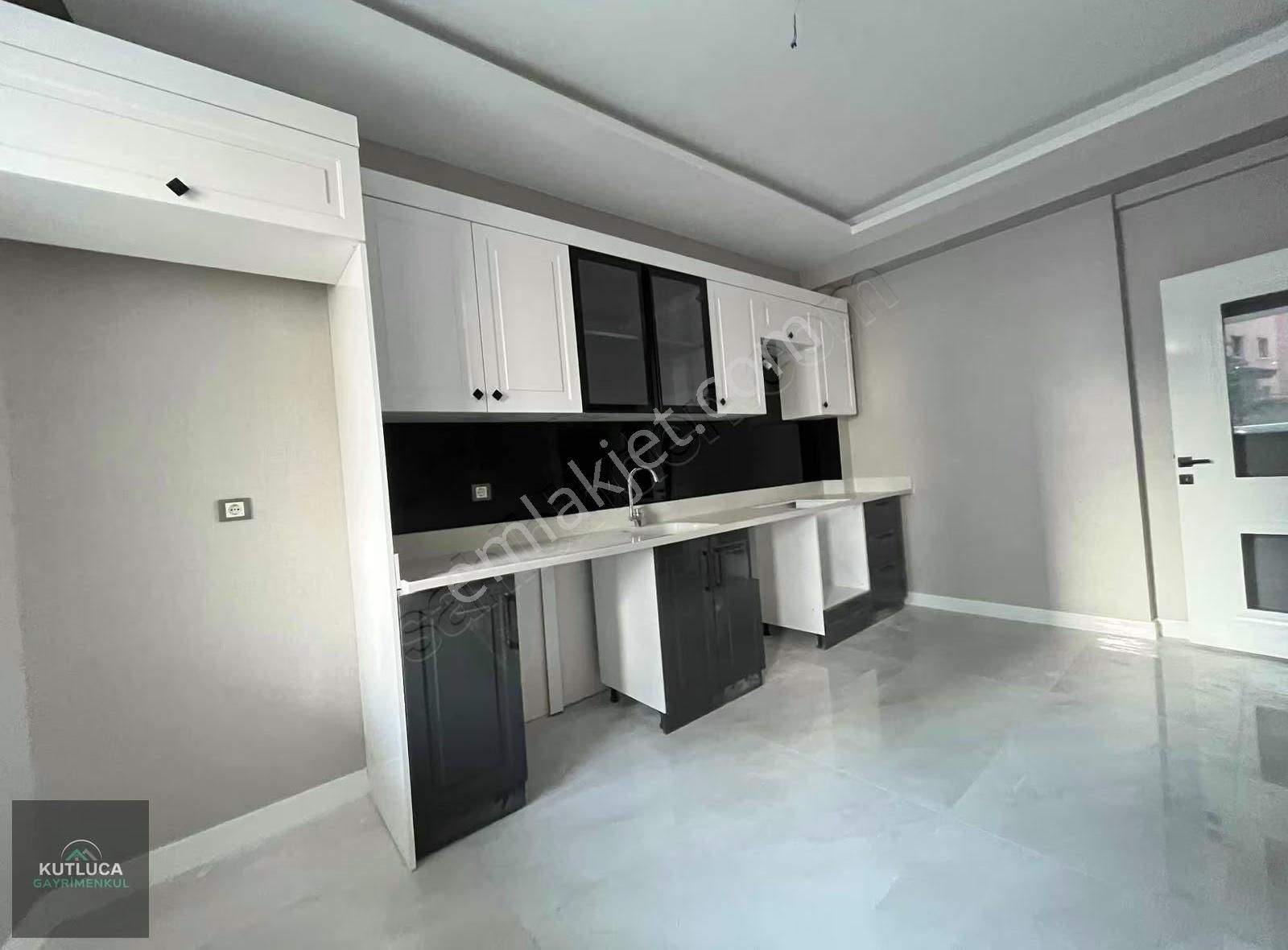 2+1 Cadde Üzeri Sağlık Ocağı Okul Ve Market Yakını Sıfır İskanlı - Görsel 16