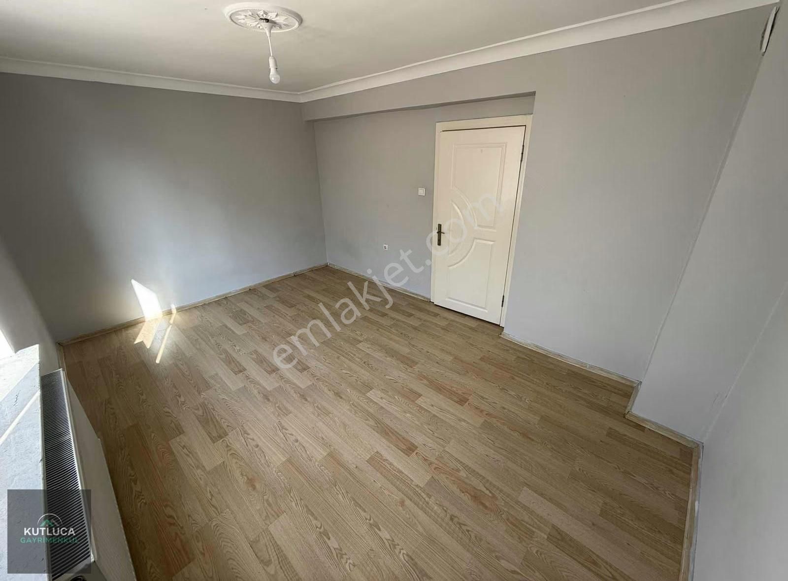 3+1 Okul Ve Market Yakını Masrafsız Ara Kat Asansörlü Kök Tapu!! - Görsel 25