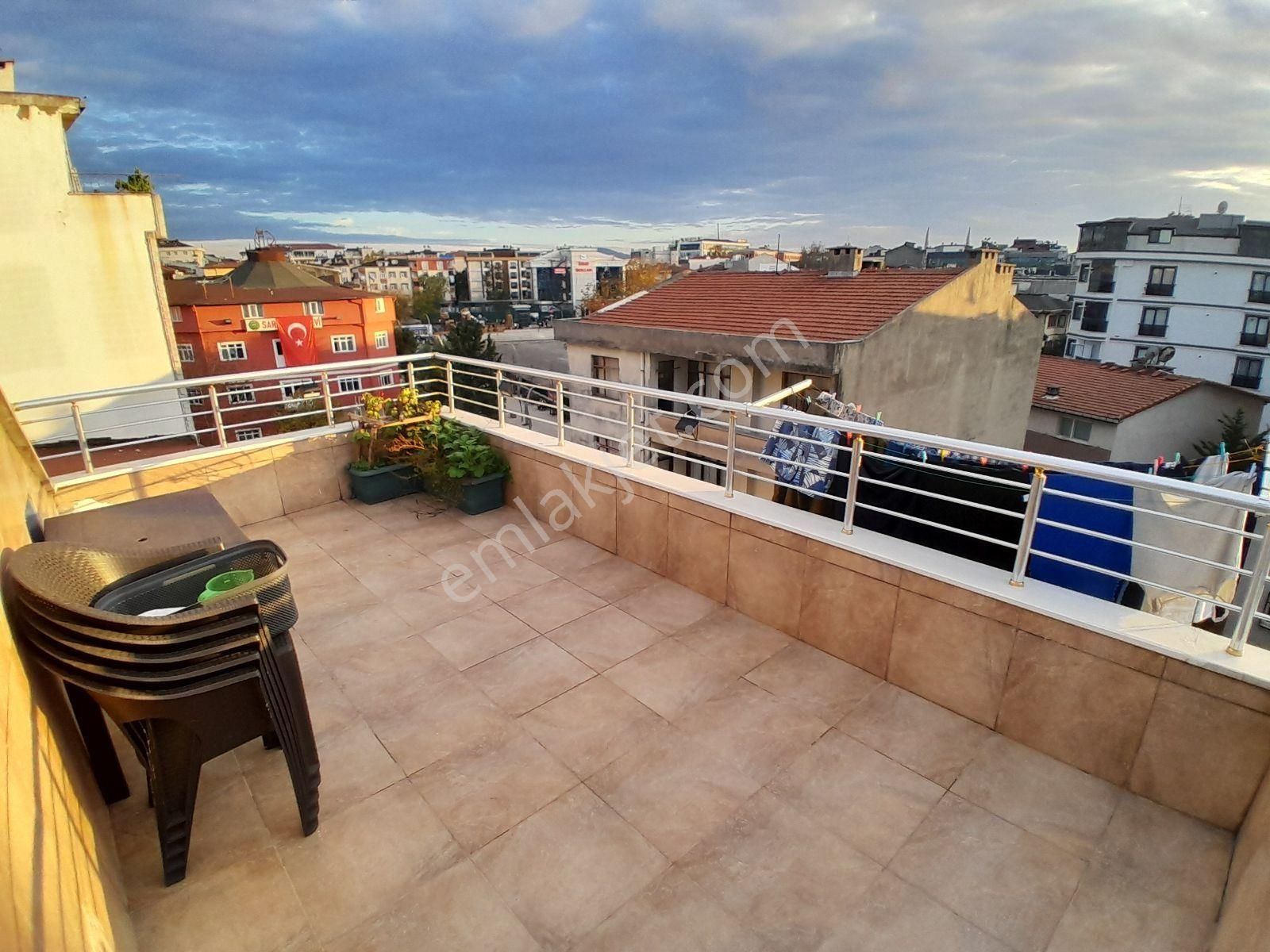 Uğur Çevik'ten Satılık 3+1 130m2 Üstdubleks İskanlı Metro 1dk - Görsel 30