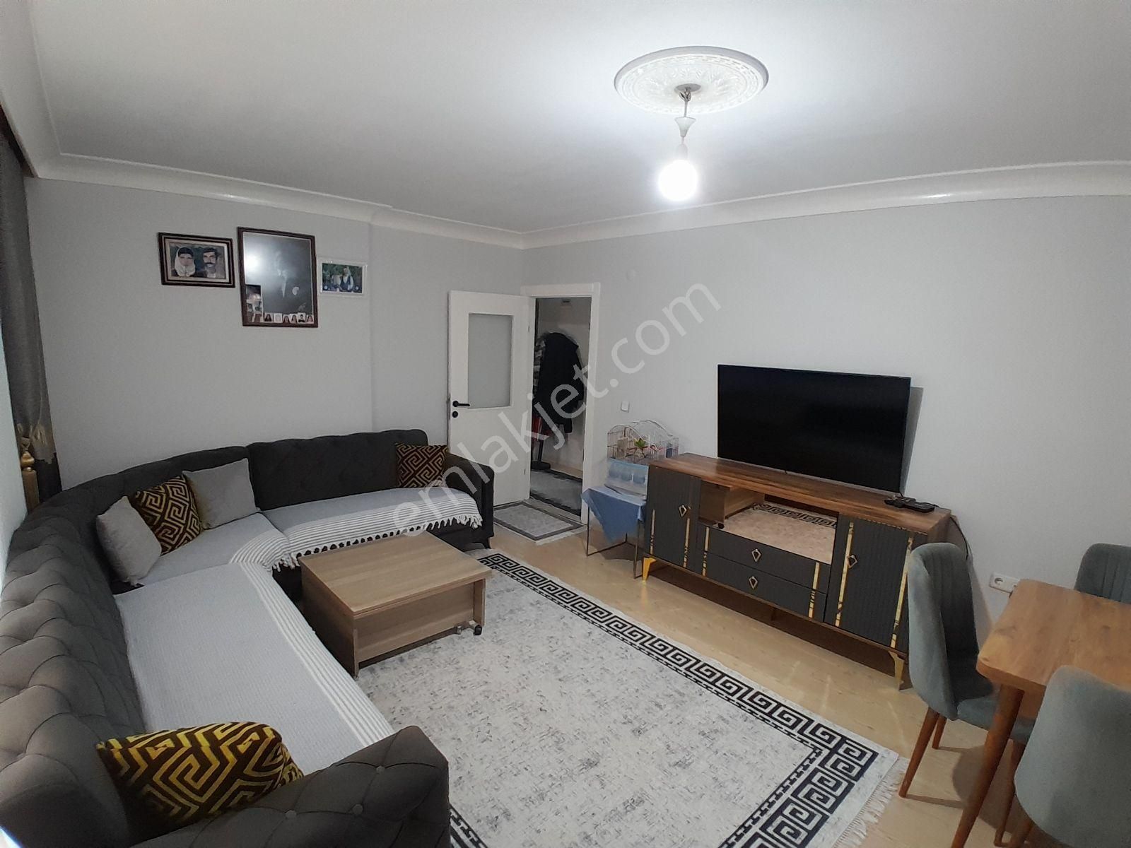 Uğur Çevik'ten Satılık 3+1 130m2 Üstdubleks İskanlı Metro 1dk - Görsel 9