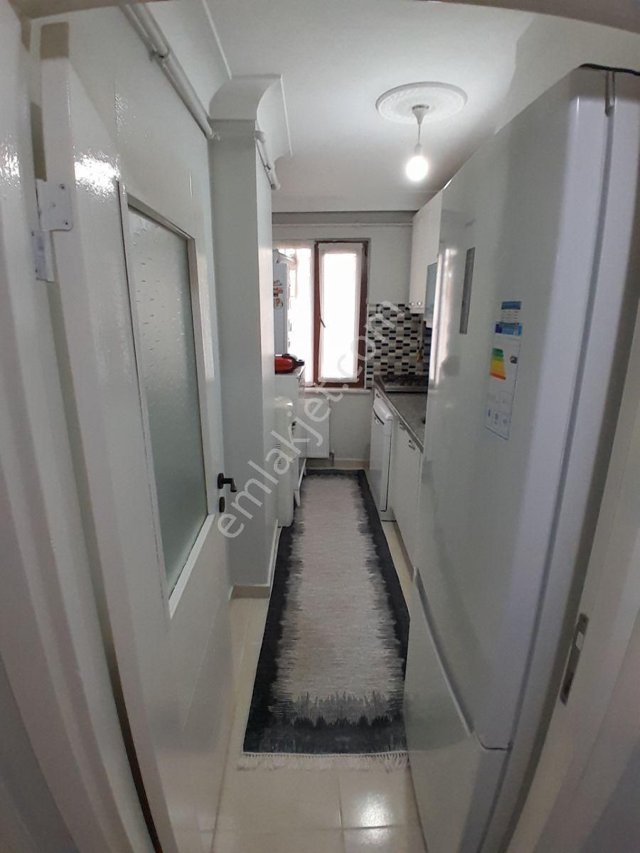 Uğur Çevik'ten Satılık 3+1 130m2 Üstdubleks İskanlı Metro 1dk - Görsel 11