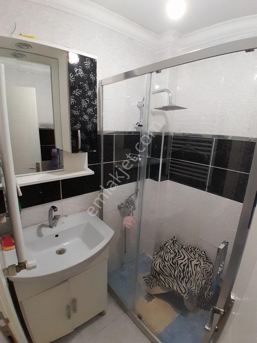 Uğur Çevik'ten Satılık 3+1 130m2 Üstdubleks İskanlı Metro 1dk - Görsel 28