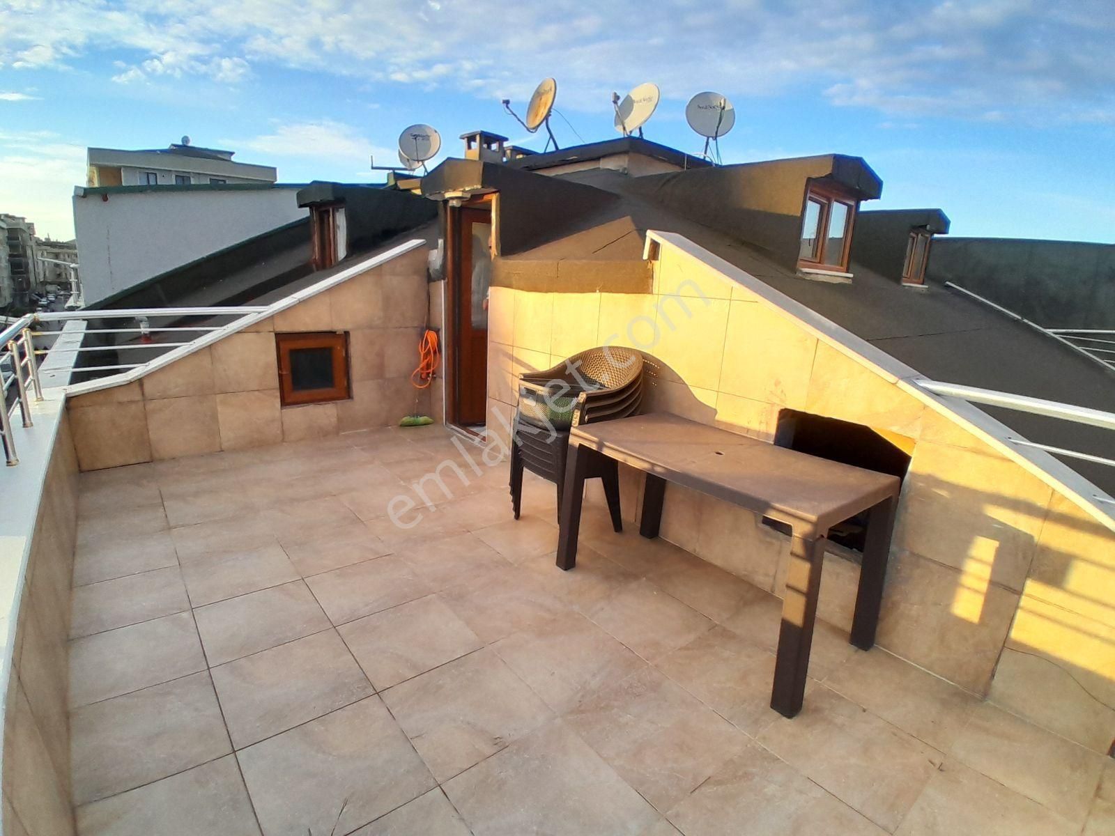 Uğur Çevik'ten Satılık 3+1 130m2 Üstdubleks İskanlı Metro 1dk - Görsel 29