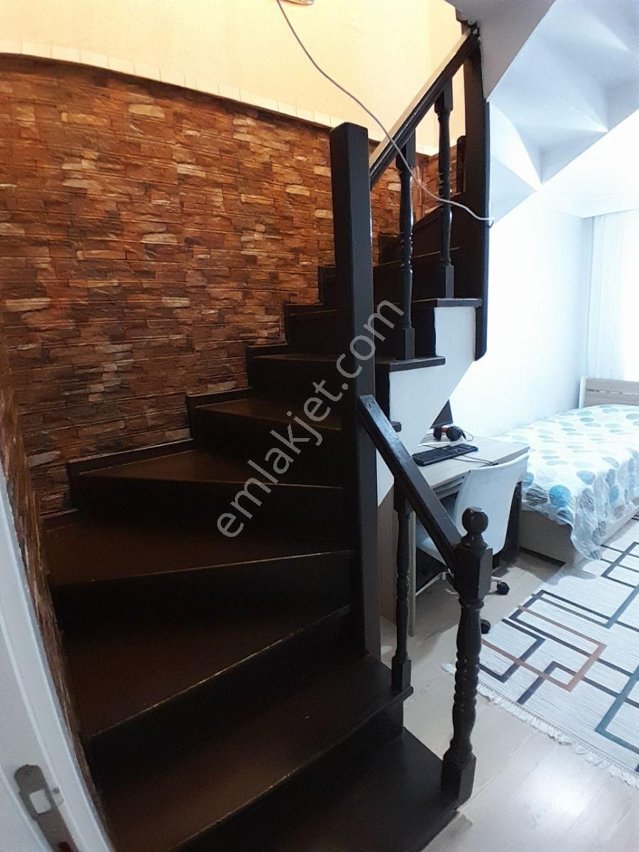 Uğur Çevik'ten Satılık 3+1 130m2 Üstdubleks İskanlı Metro 1dk - Görsel 21