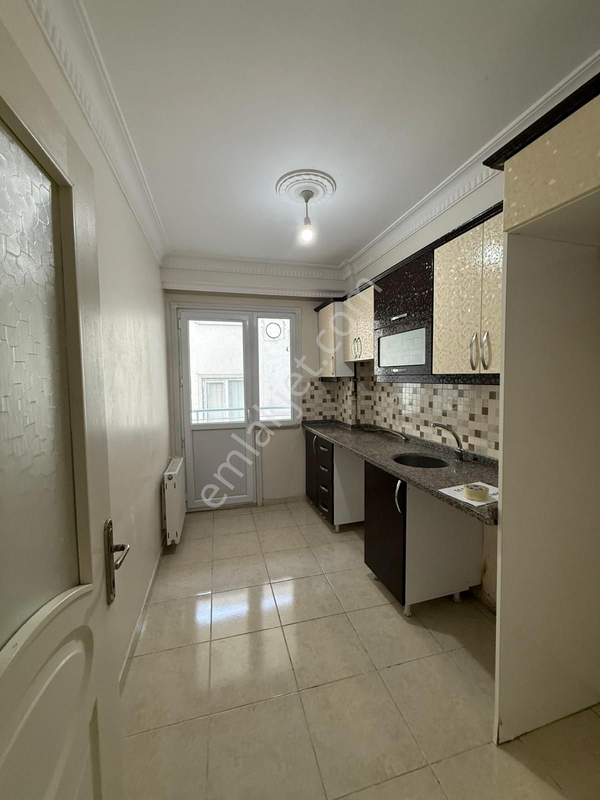 3+1 Geniş Ailelere Uygun Kiralık Daire Fırsatı - Görsel 8