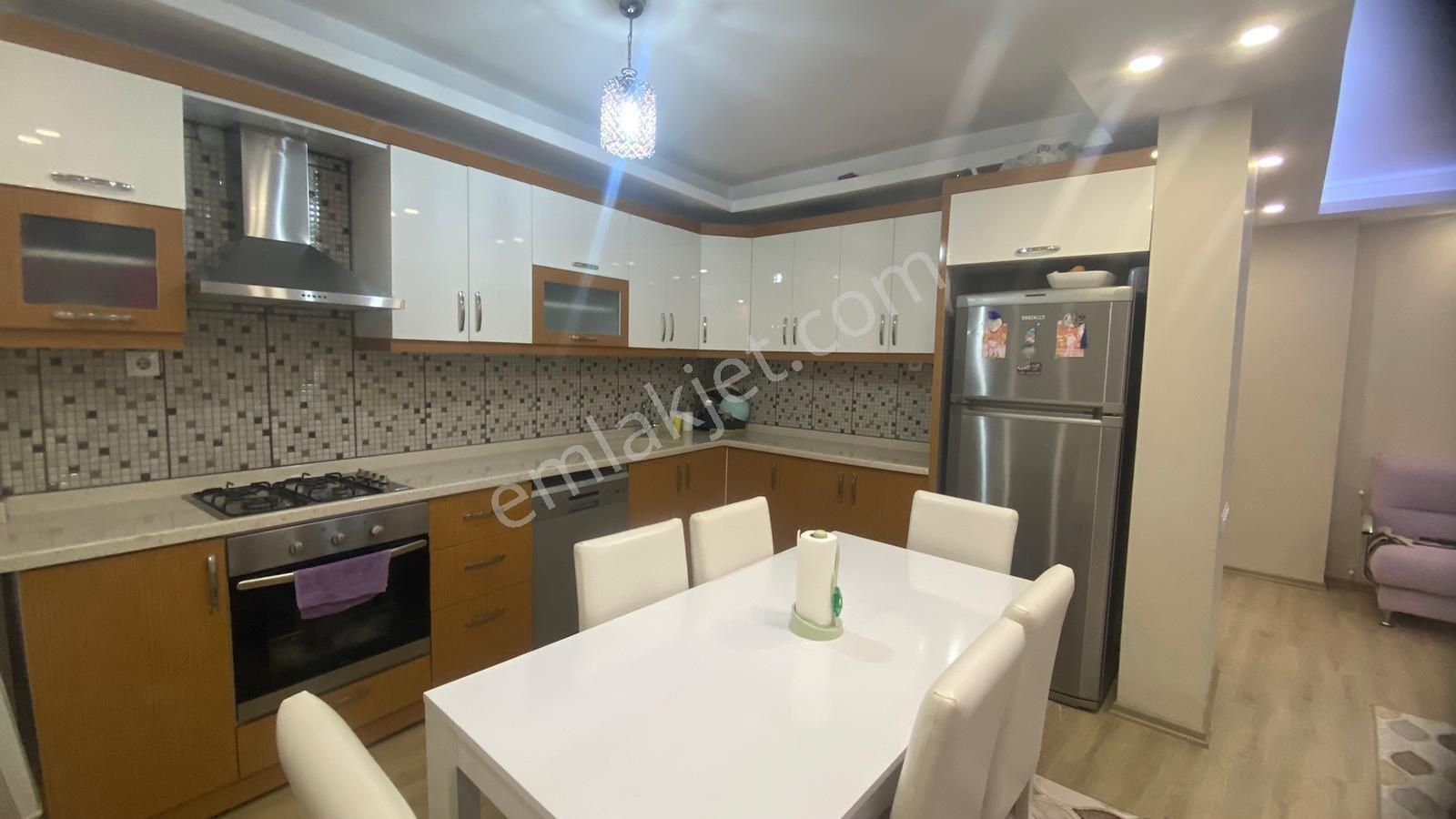 Mezitli’de Full Deniz Manzaralı 2+1 Eşyalı Kiralık Daire - Görsel 5