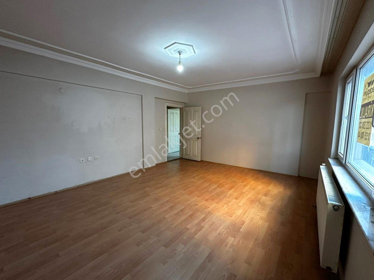 Recep Ümit Emlak'tan Gazi Yakup Satar Caddesi Yakınında Ferah Ara Kat Kiralık 3+1 Daire - Görsel 16