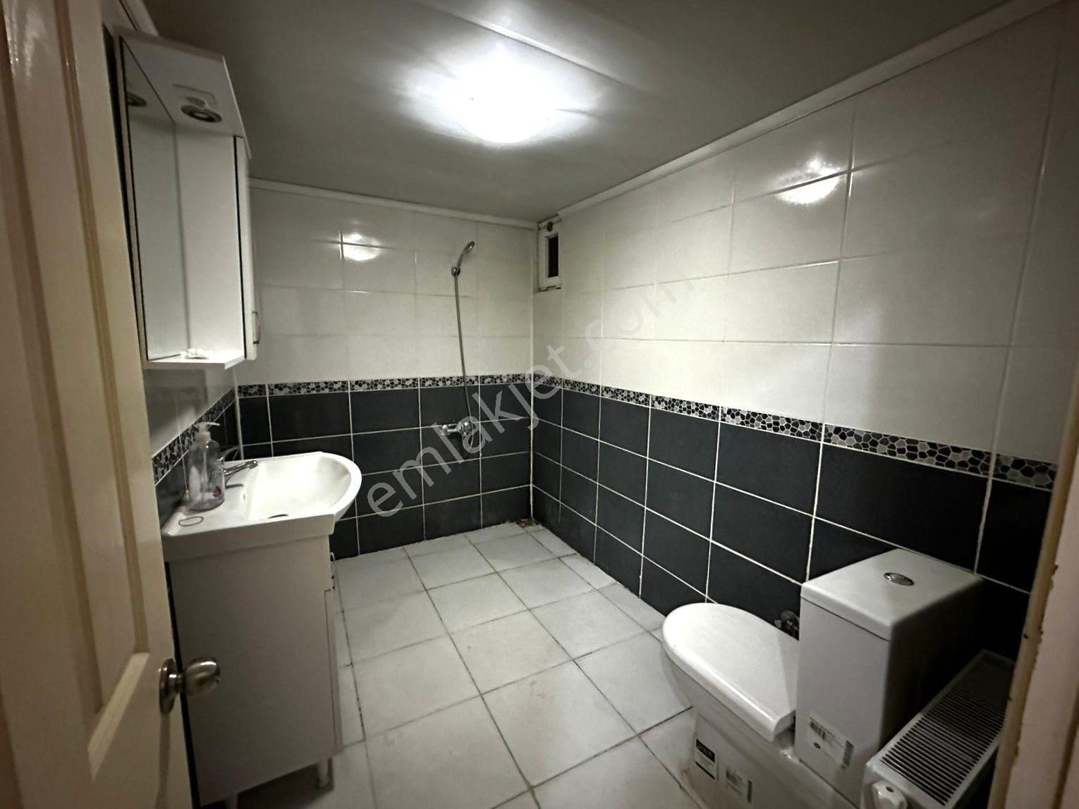 Recep Ümit Emlak'tan Gazi Yakup Satar Caddesi Yakınında Ferah Ara Kat Kiralık 3+1 Daire - Görsel 33