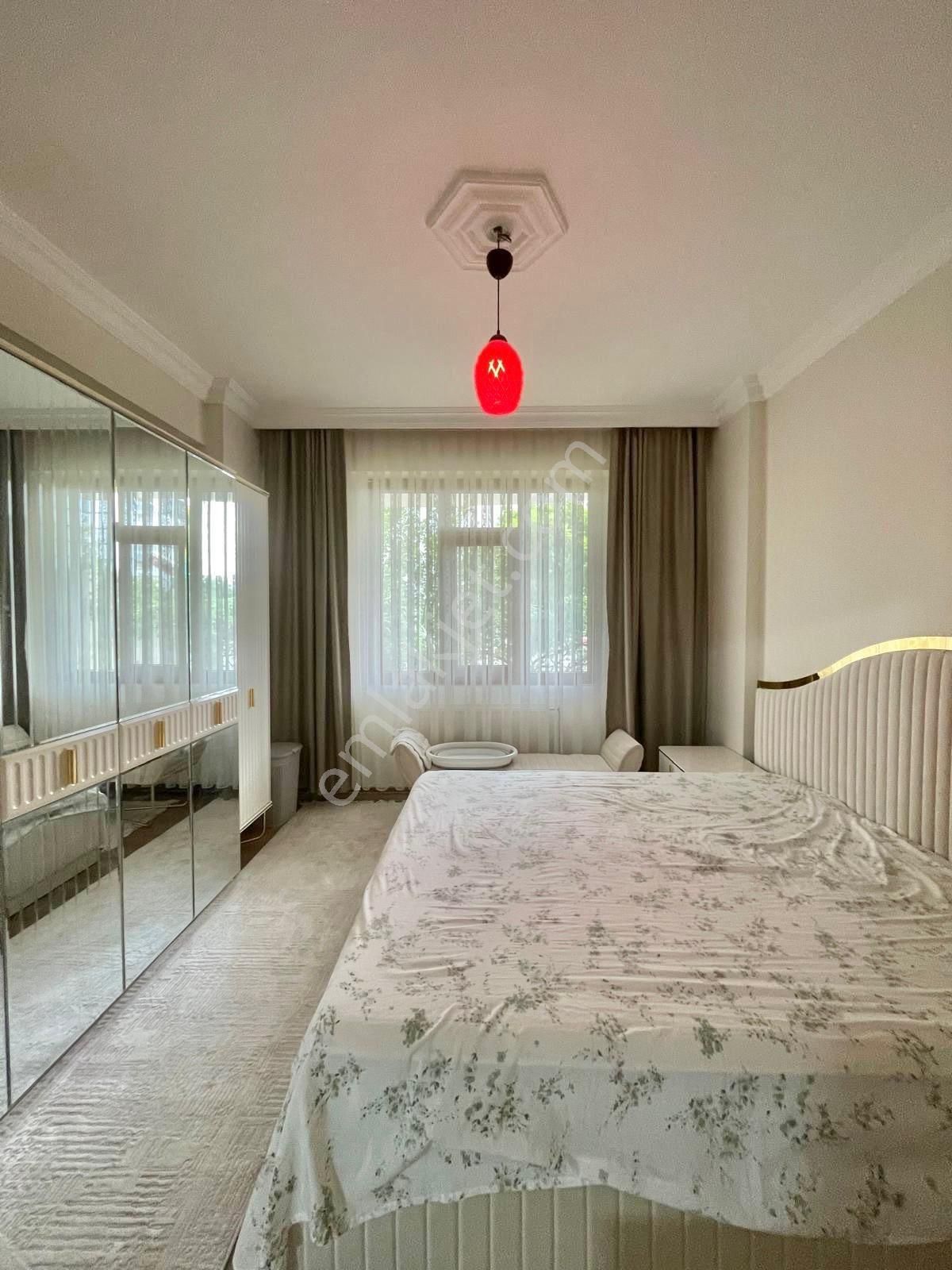 Radisson Otel Arkası 4+1 Eşyalı Kiralık Daire!!! - Görsel 2