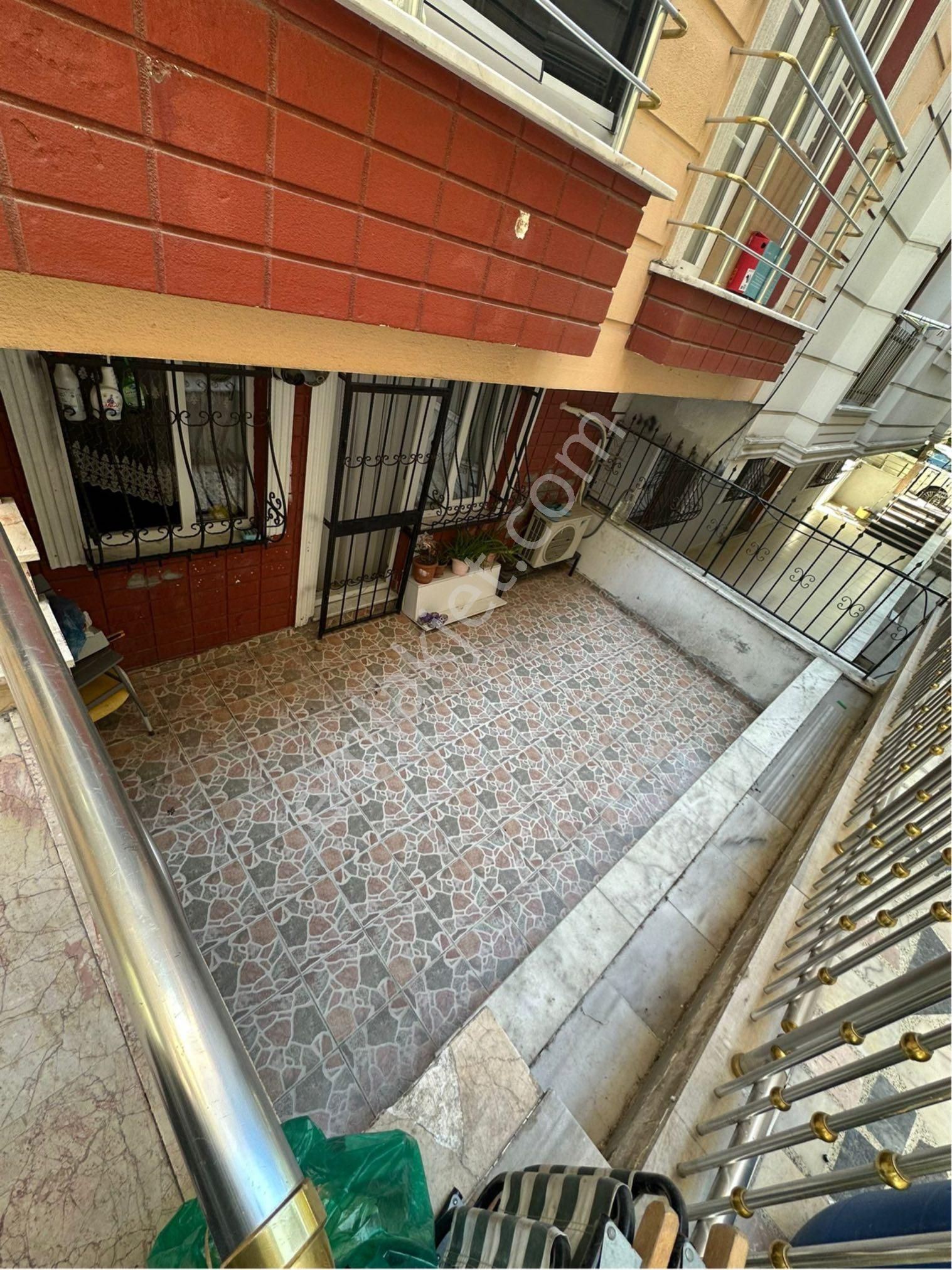 Avcılar Cihangirde 2+1 Bahçe Katı 12 Yaşında Metrobüs Sokağında - Görsel 9