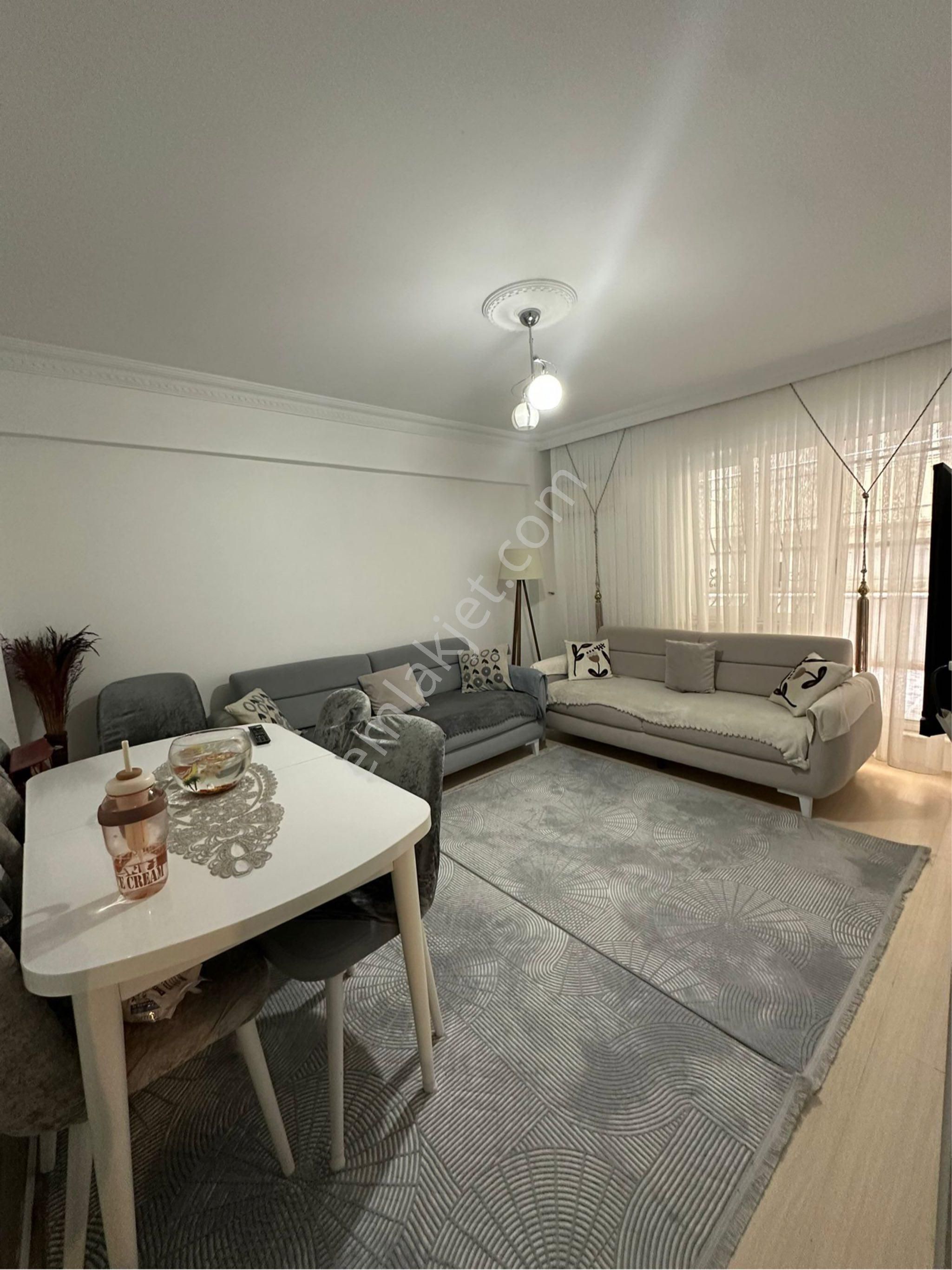 Avcılar Cihangirde 2+1 Bahçe Katı 12 Yaşında Metrobüs Sokağında - Görsel 4