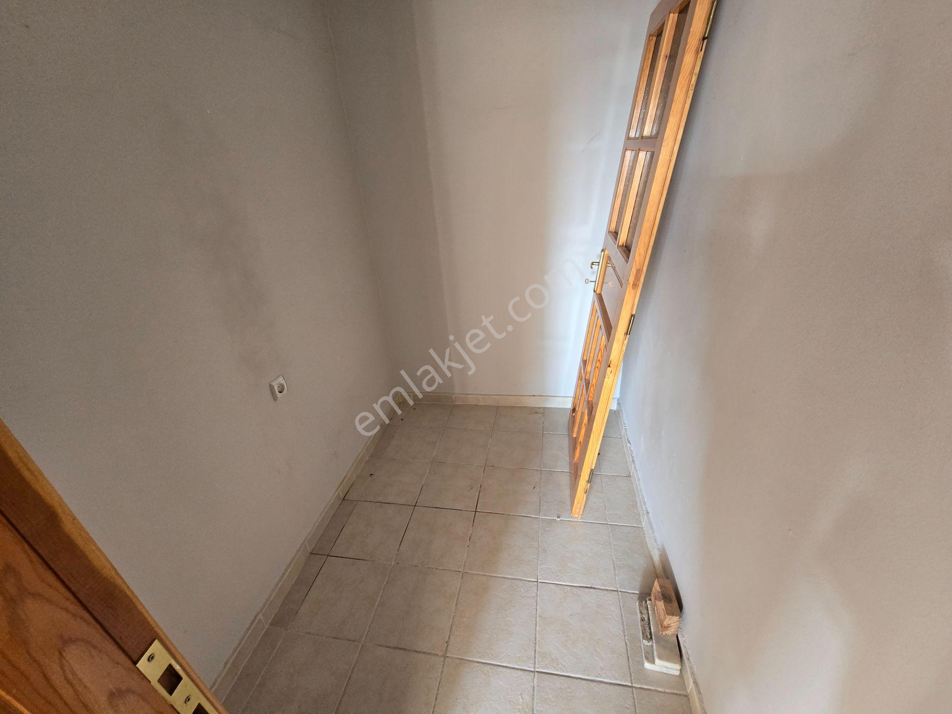 Üçgöz Kavşağı Bim Üstü 3+1 Güney Batı Cepheli İçi Full Yapılı Satılık Daire - Görsel 14