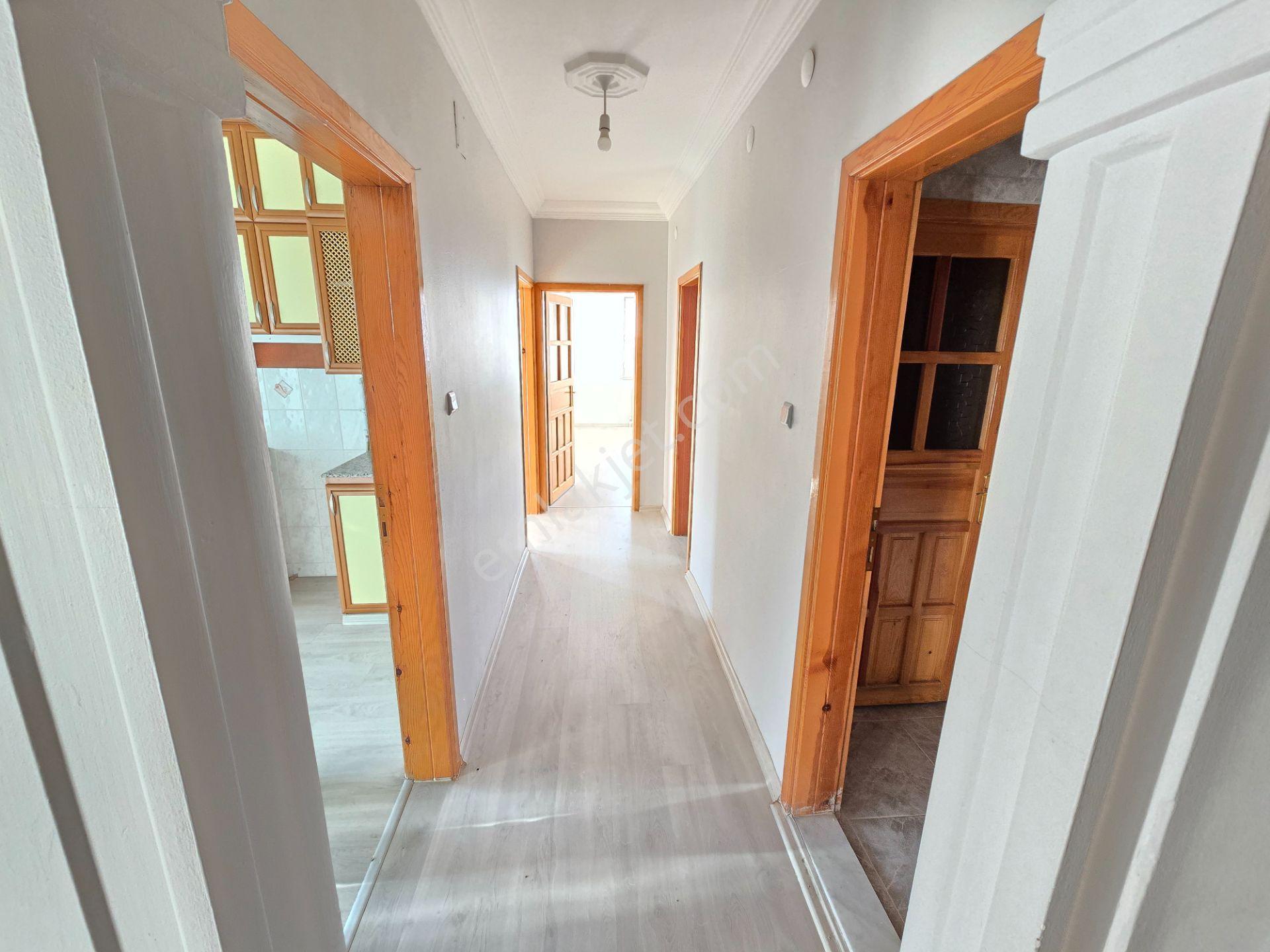 Üçgöz Kavşağı Bim Üstü 3+1 Güney Batı Cepheli İçi Full Yapılı Satılık Daire - Görsel 4