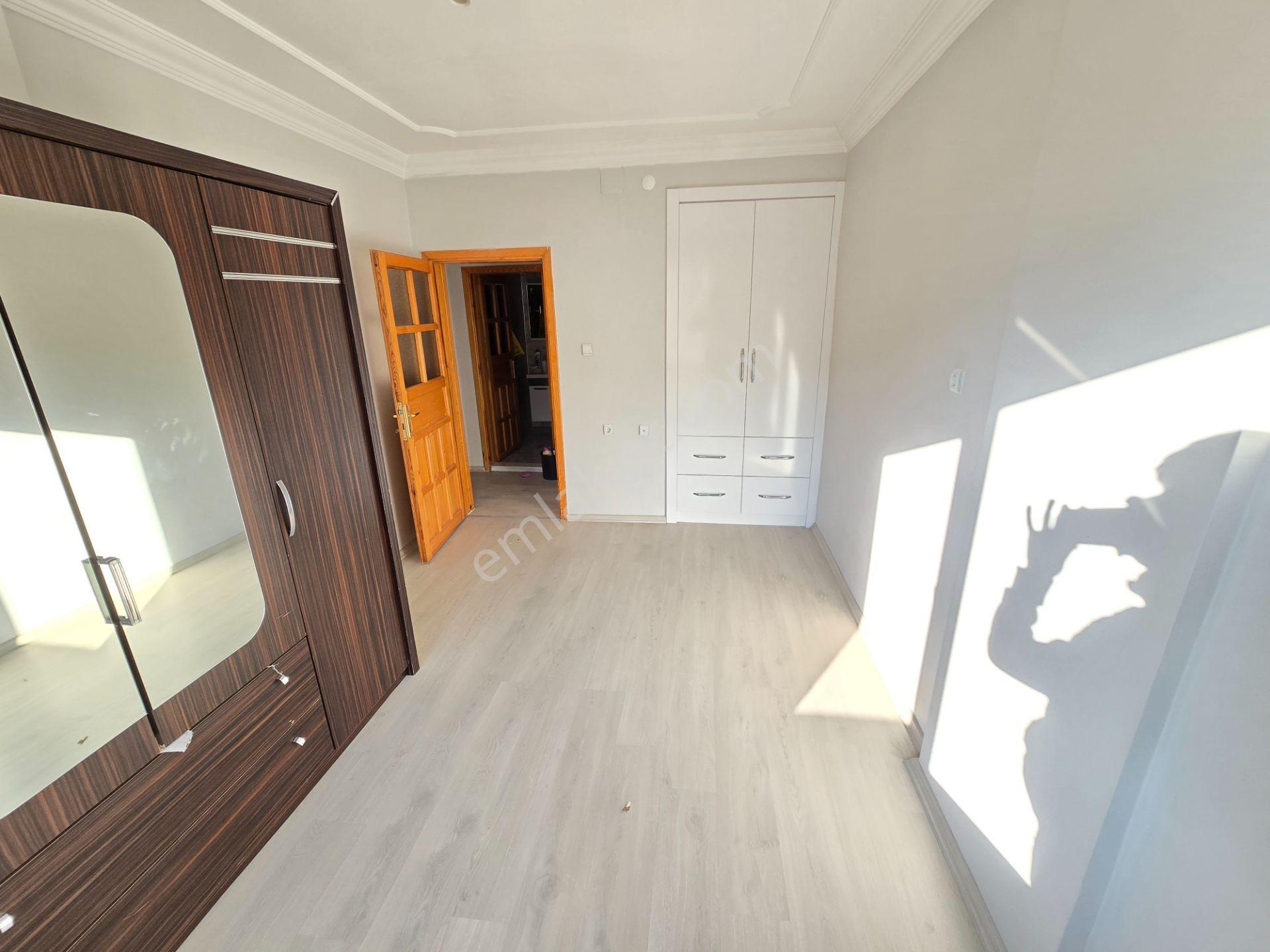 Üçgöz Kavşağı Bim Üstü 3+1 Güney Batı Cepheli İçi Full Yapılı Satılık Daire - Görsel 19