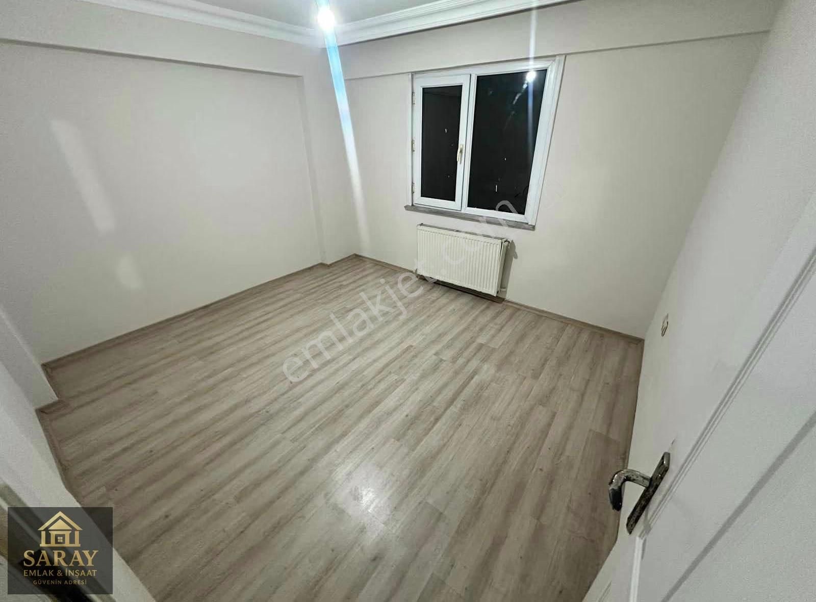 Saray Emlaktan Satılık Tek Kat Üzeri Yüksek Giriş Kat Daire - Görsel 8