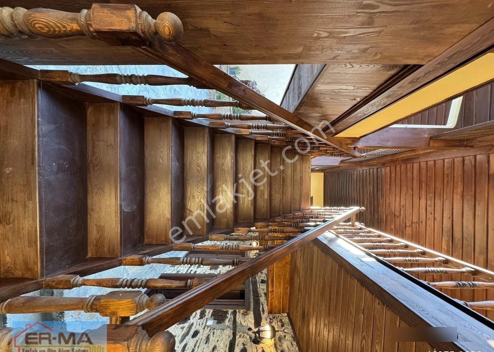 Kula'da Yeni Restore Edilmiş 280 M2 Arsa Üstünde Tarihi Konak - Görsel 5