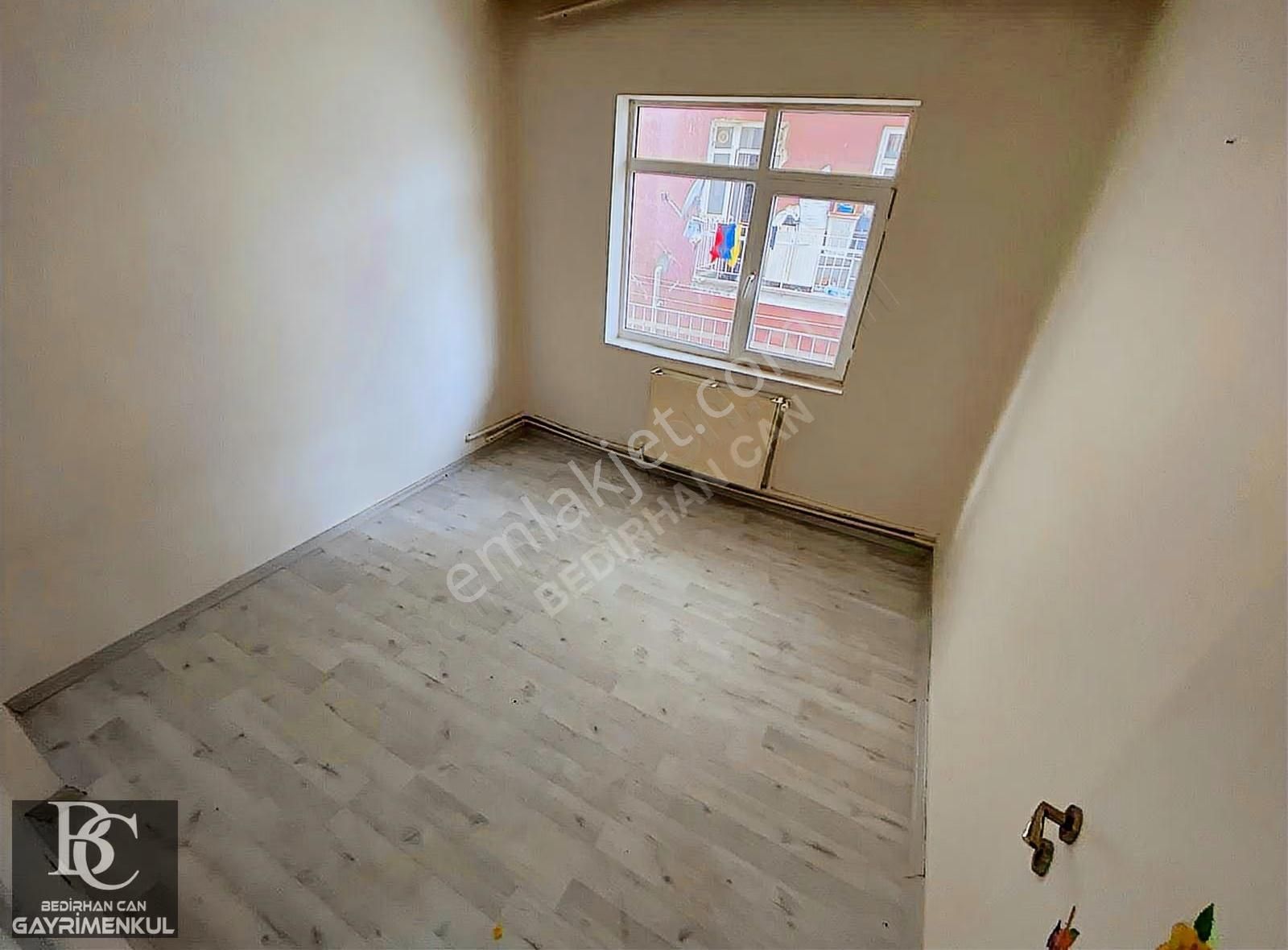 Bedirhan'dan Çekirge Cadde Üzeri Katta Ön Cephe - Görsel 7