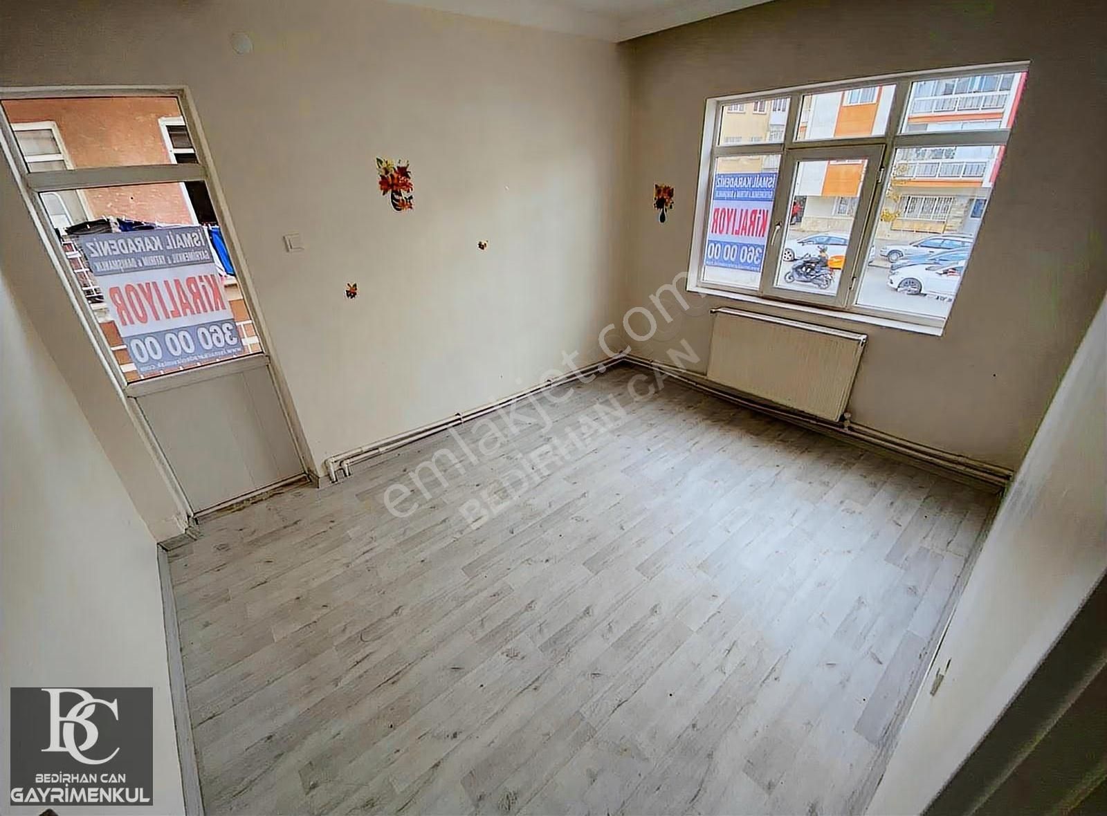 Bedirhan'dan Çekirge Cadde Üzeri Katta Ön Cephe - Görsel 18