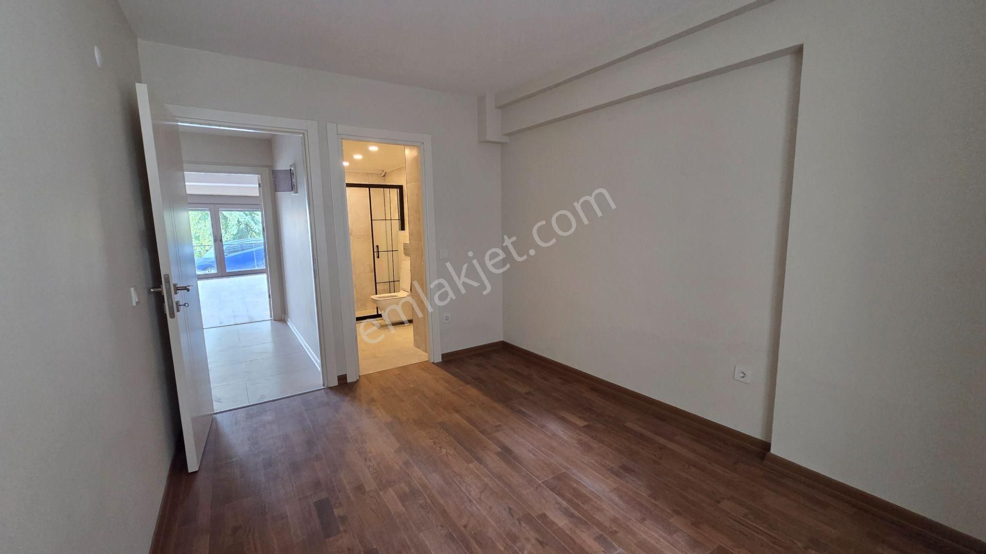 Selimiye & Karlık Bayırı Sokak’ta, Deniz Manzaralı Yüksek Giriş 2+1 - Görsel 15