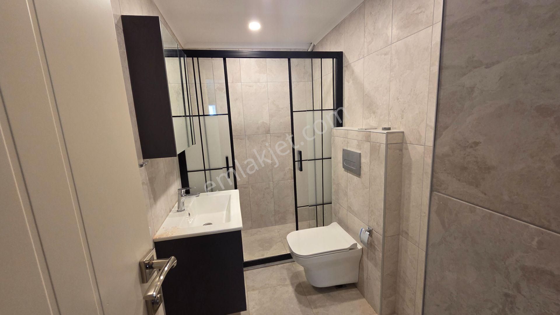 Selimiye & Karlık Bayırı Sokak’ta, Deniz Manzaralı Yüksek Giriş 2+1 - Görsel 16