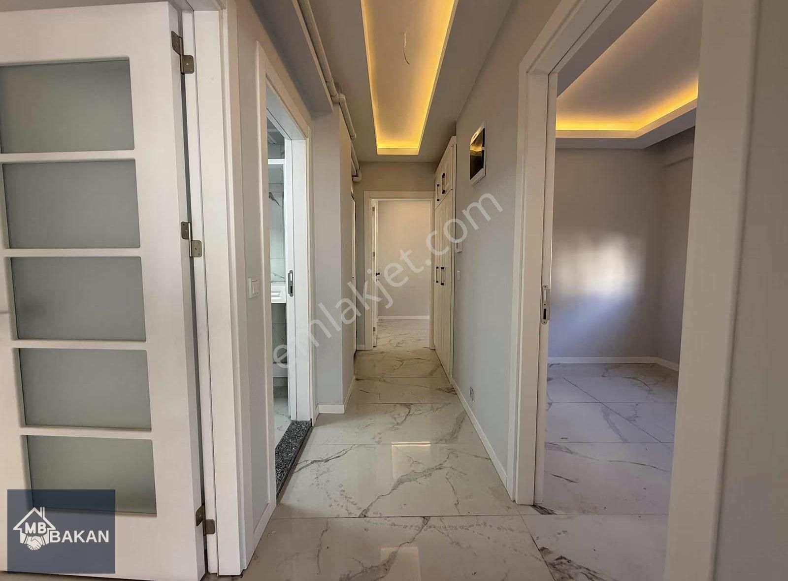 Bakan' Dan Sadık İleri Bulvarı Bölgesi 2+1 Sıfır Daire - Görsel 16