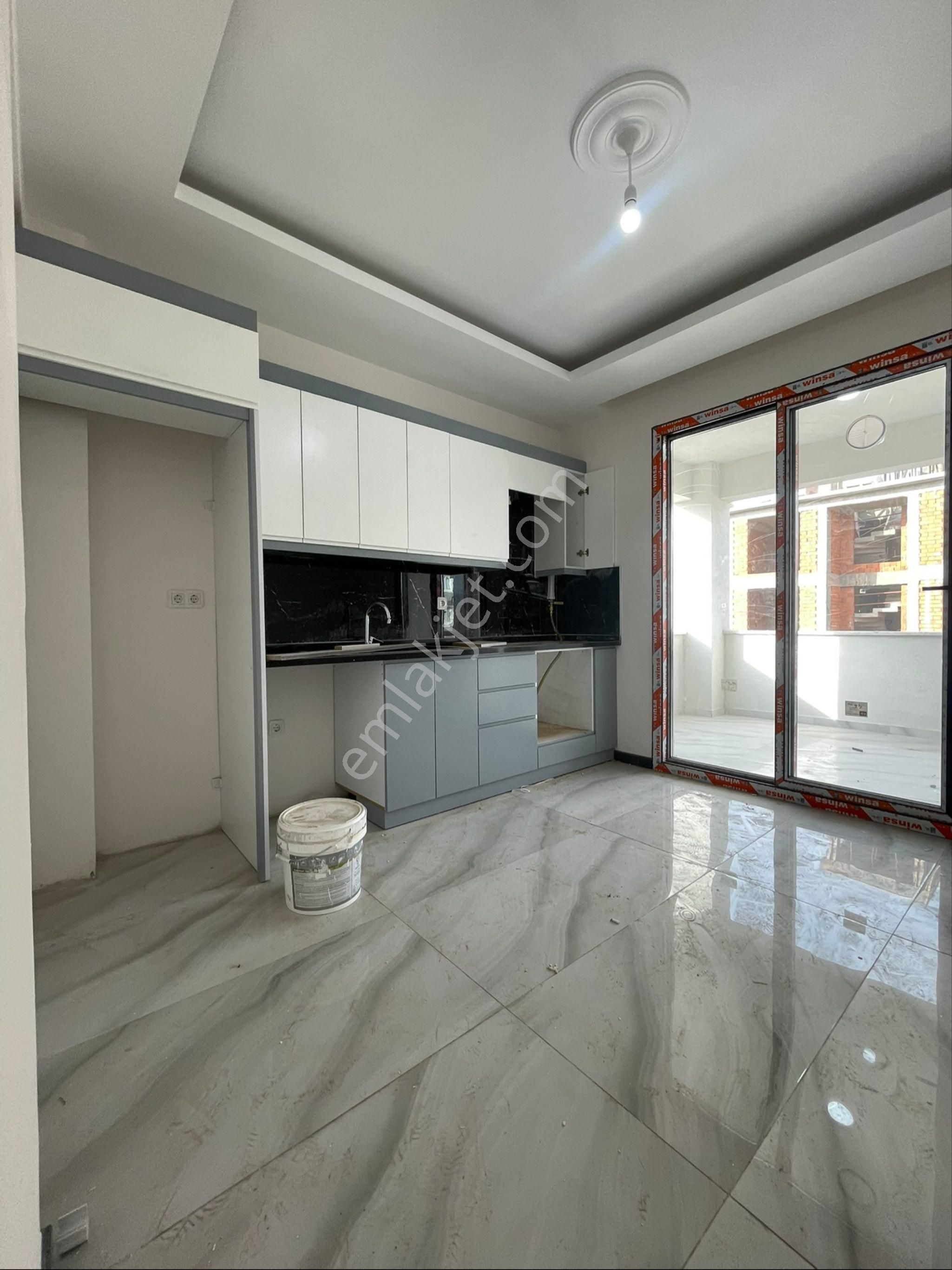 Miryadan Bademalanında 3+1 Ebeveyn Banyolu Geniş Daire - Görsel 2
