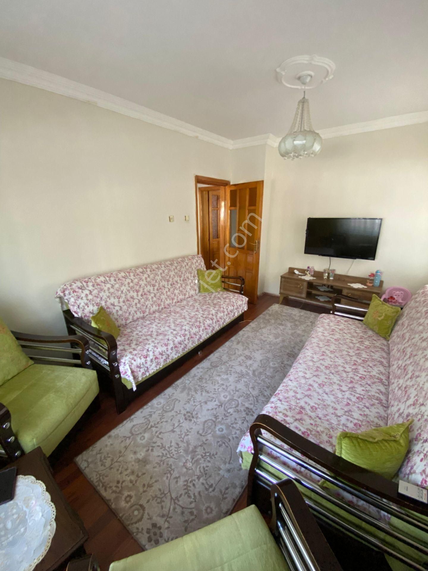 Ereğlinin Merkezinde 2 Katlı Müstakil Ev - Görsel 22