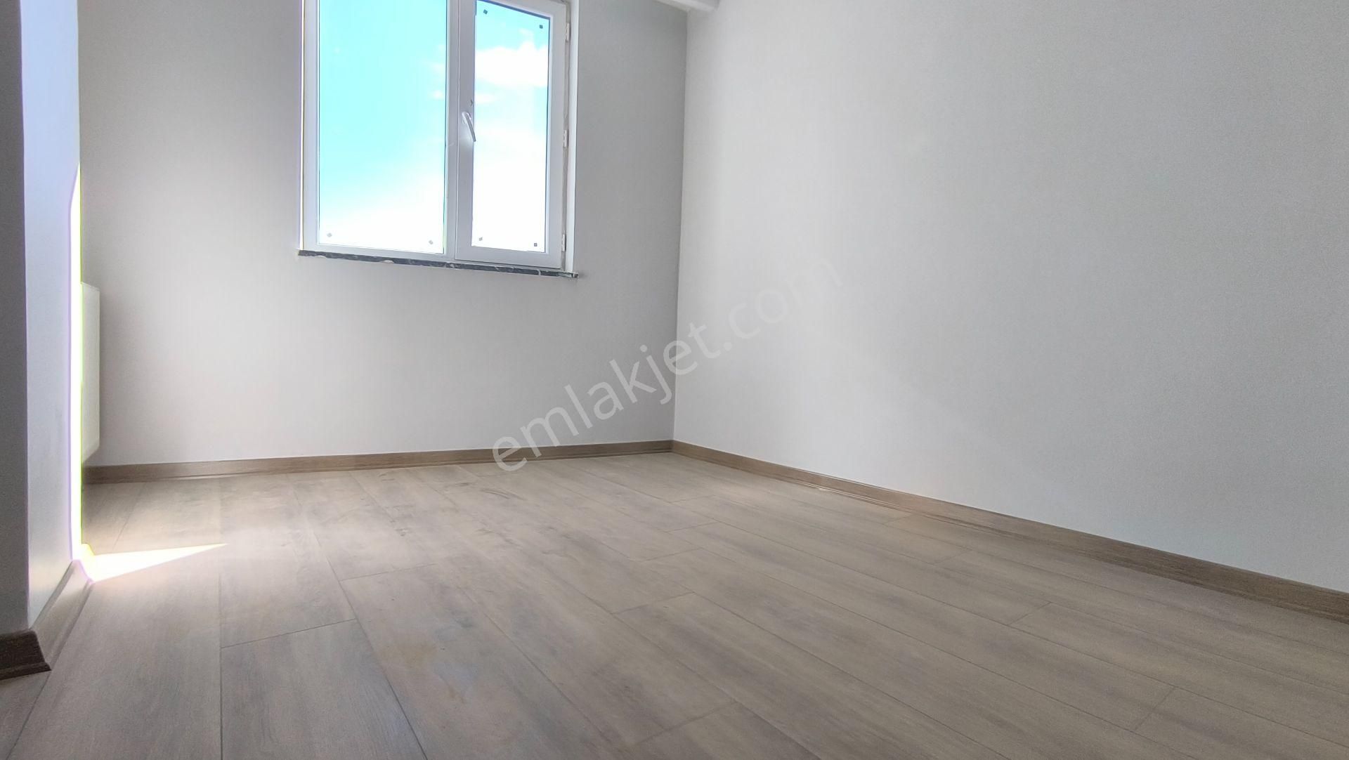 Senaemlaktan Yenkent Katlarda Fullyapılı Sıfır 3+1 Cam Balkonul Satılık Direler - Görsel 16