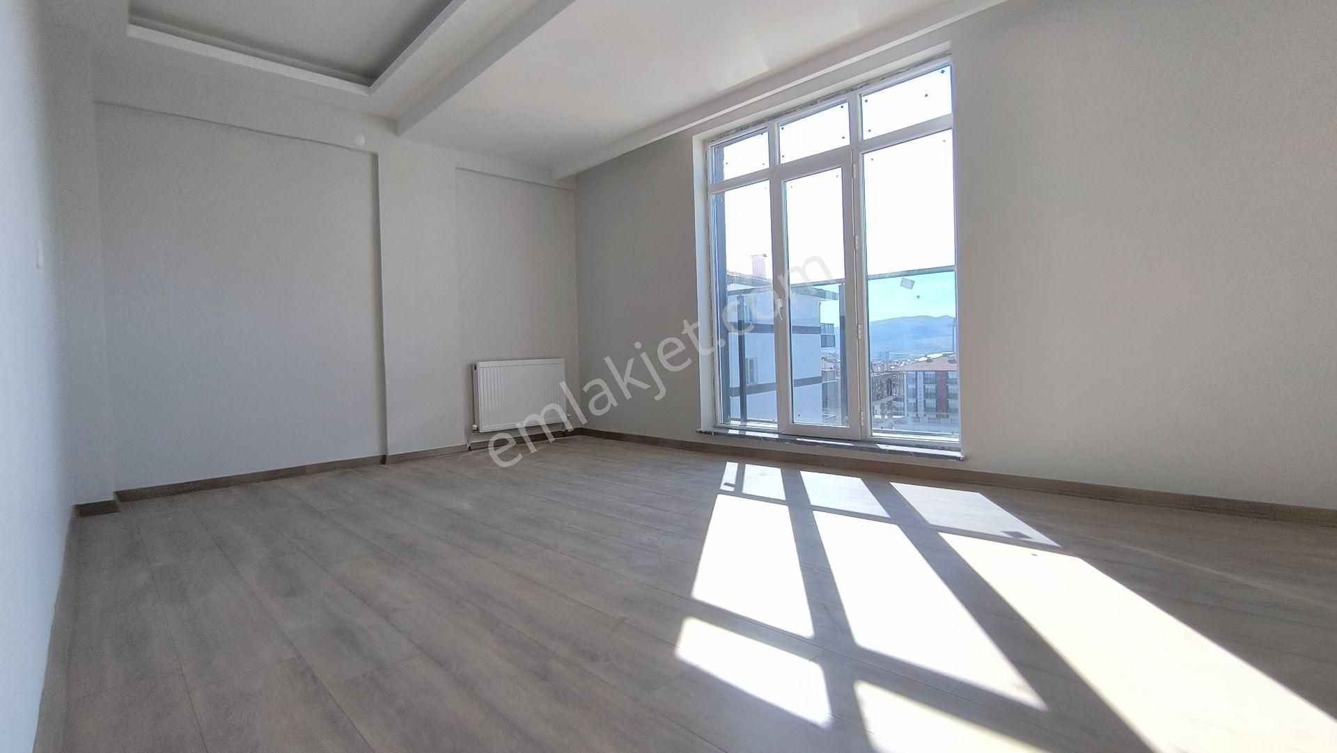 Senaemlaktan Yenkent Katlarda Fullyapılı Sıfır 3+1 Cam Balkonul Satılık Direler - Görsel 14