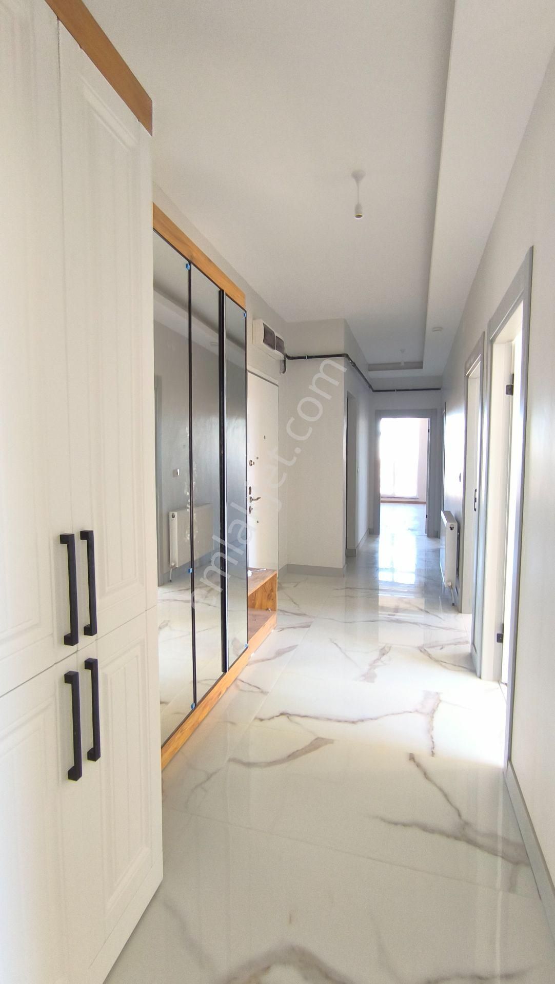 Senaemlaktan Yenkent Katlarda Fullyapılı Sıfır 3+1 Cam Balkonul Satılık Direler - Görsel 30
