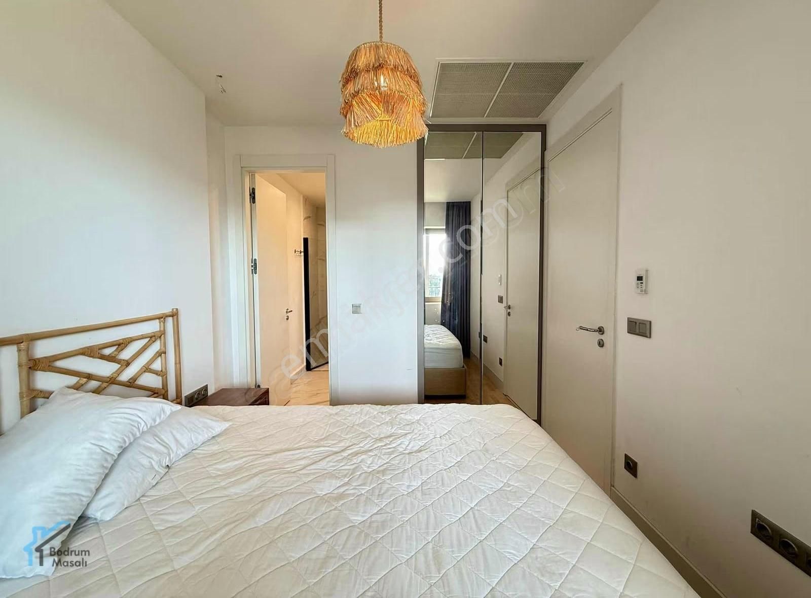 Tilkicik'te Varyap'ta Açık Deniz Manzaralı 1+1 Residence Dairesi - Görsel 5