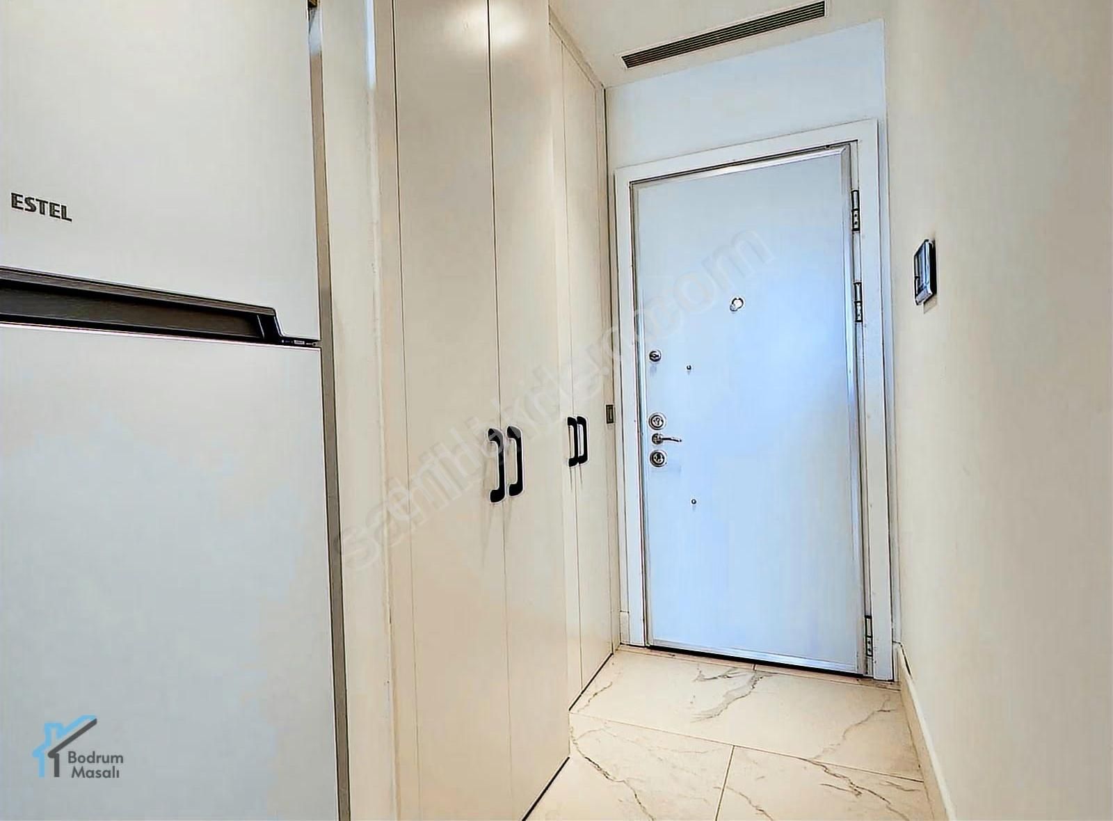 Tilkicik'te Varyap'ta Açık Deniz Manzaralı 1+1 Residence Dairesi - Görsel 19