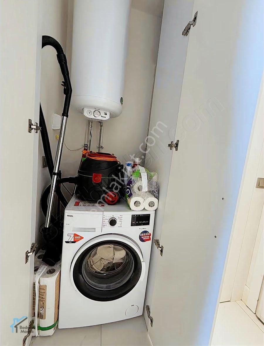 Tilkicik'te Varyap'ta Açık Deniz Manzaralı 1+1 Residence Dairesi - Görsel 2