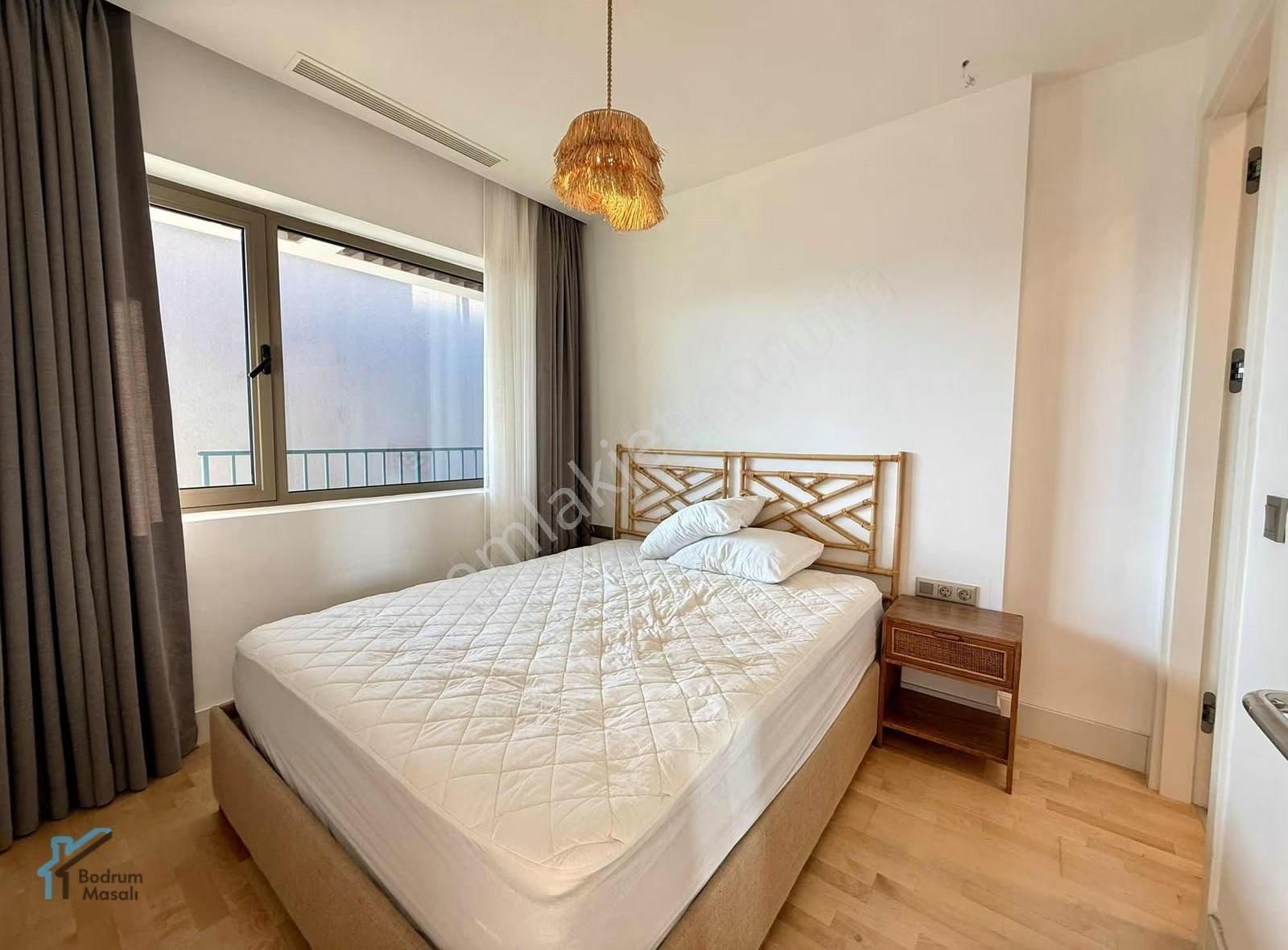 Tilkicik'te Varyap'ta Açık Deniz Manzaralı 1+1 Residence Dairesi - Görsel 11