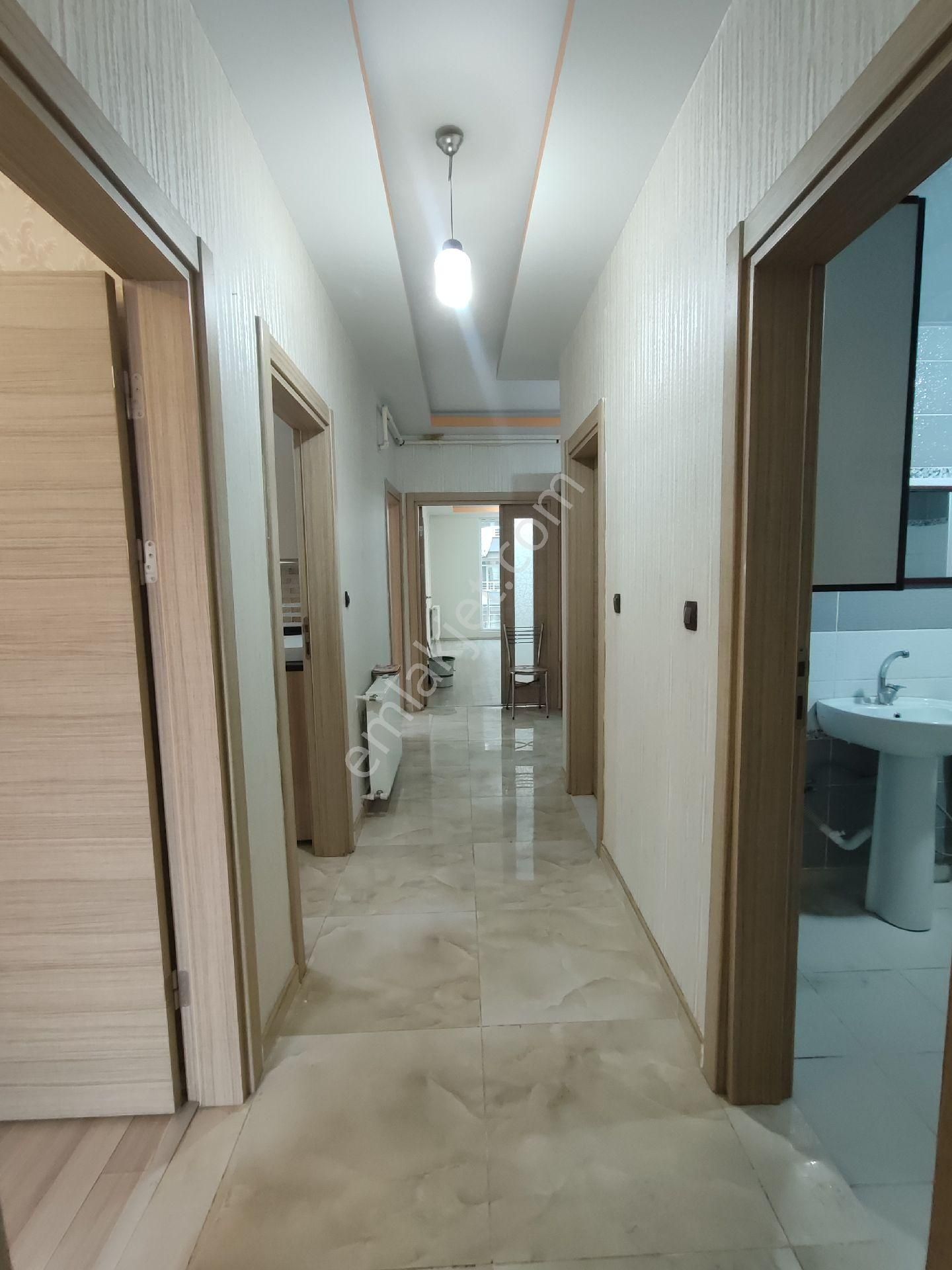 Cadde 17 Emlaktan 3+1 Arakat - Görsel 10