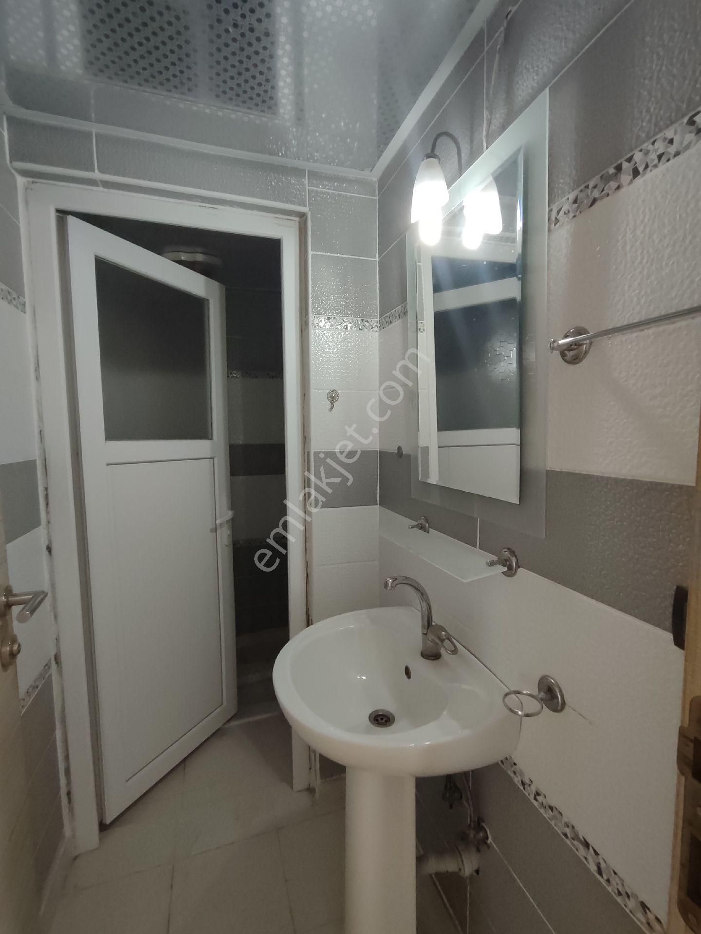 Cadde 17 Emlaktan 3+1 Arakat - Görsel 12