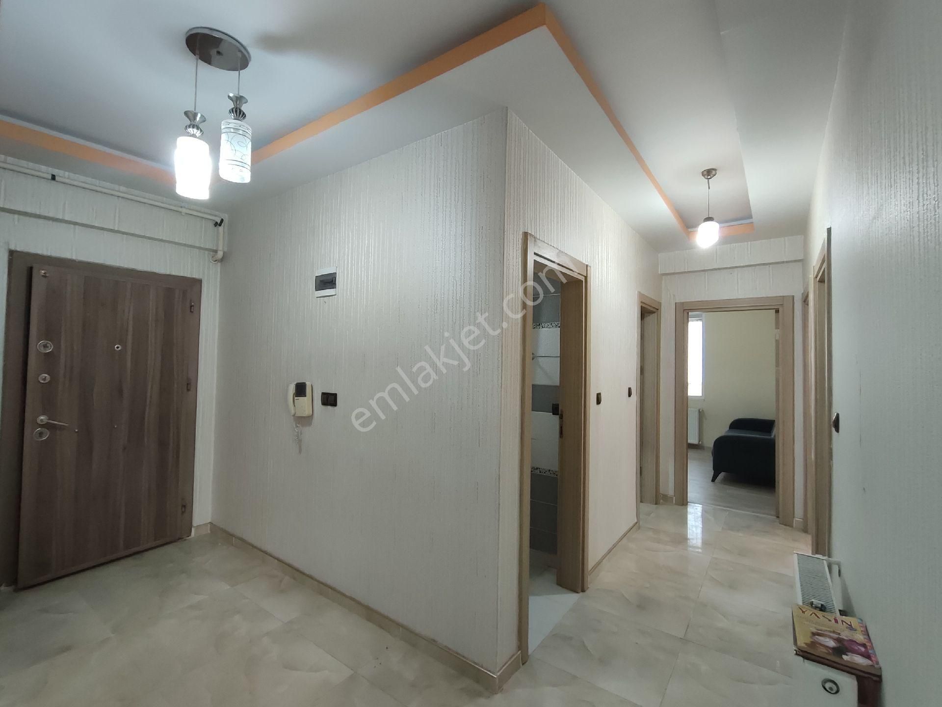 Cadde 17 Emlaktan 3+1 Arakat - Görsel 14